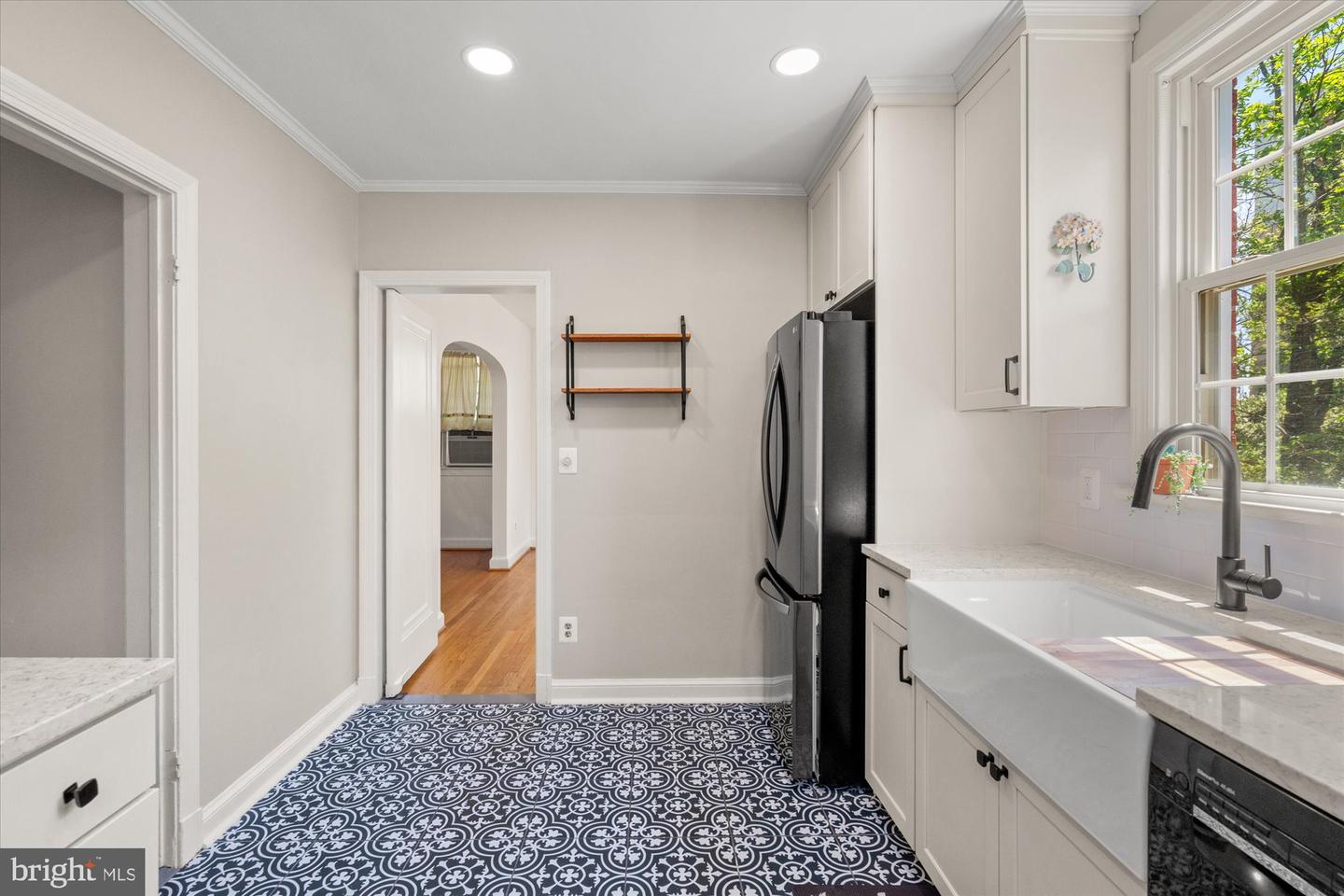 3512 9TH ST S, ARLINGTON, Virginia 22204, 4 Bedrooms Bedrooms, ,1 BathroomBathrooms,Residential,For sale,3512 9TH ST S,VAAR2056594 MLS # VAAR2056594