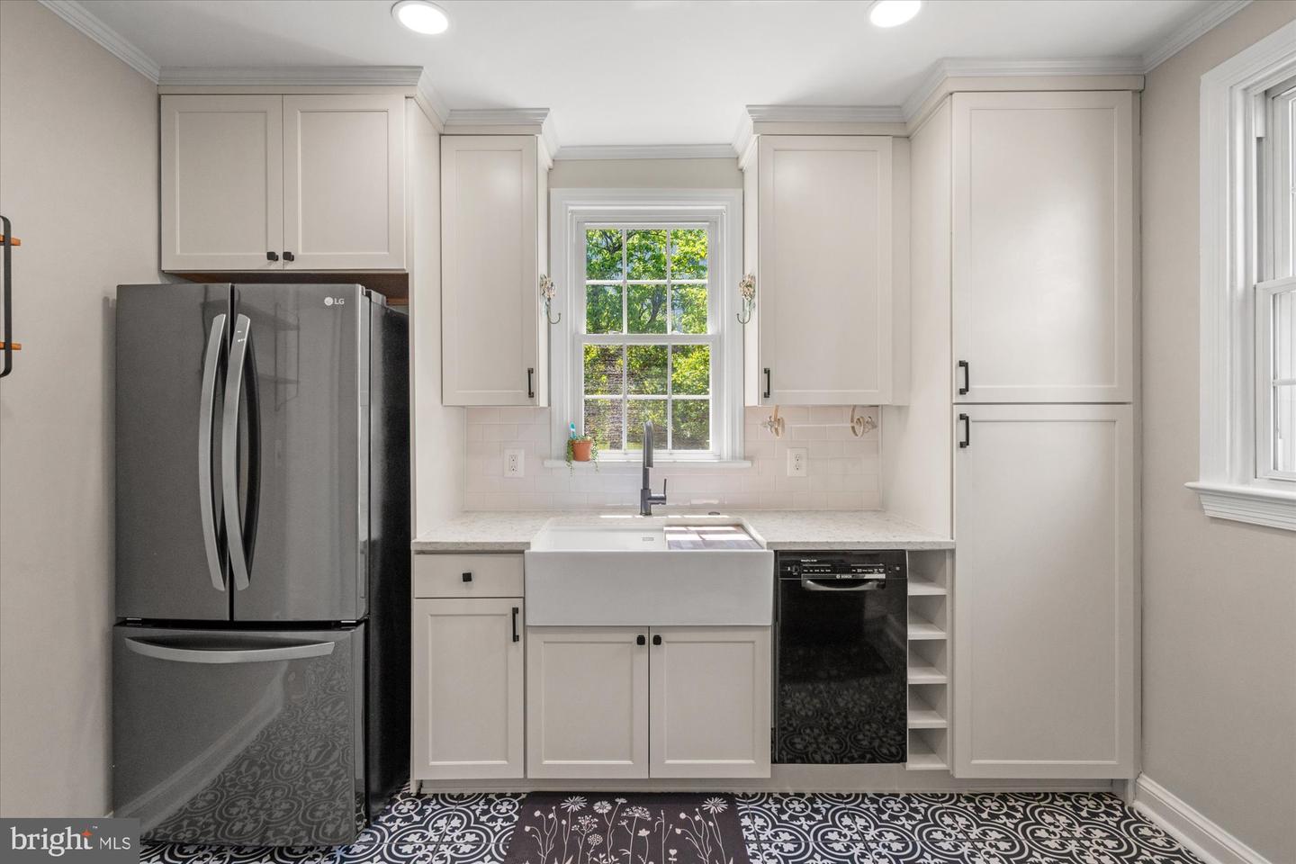 3512 9TH ST S, ARLINGTON, Virginia 22204, 4 Bedrooms Bedrooms, ,1 BathroomBathrooms,Residential,For sale,3512 9TH ST S,VAAR2056594 MLS # VAAR2056594