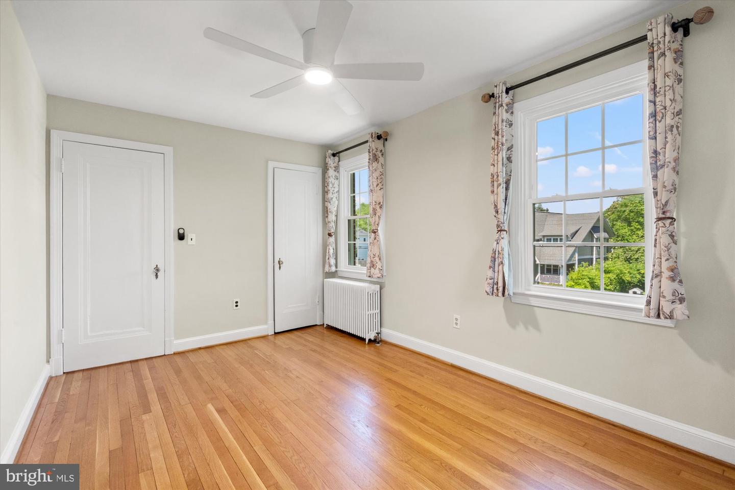 3512 9TH ST S, ARLINGTON, Virginia 22204, 4 Bedrooms Bedrooms, ,1 BathroomBathrooms,Residential,For sale,3512 9TH ST S,VAAR2056594 MLS # VAAR2056594