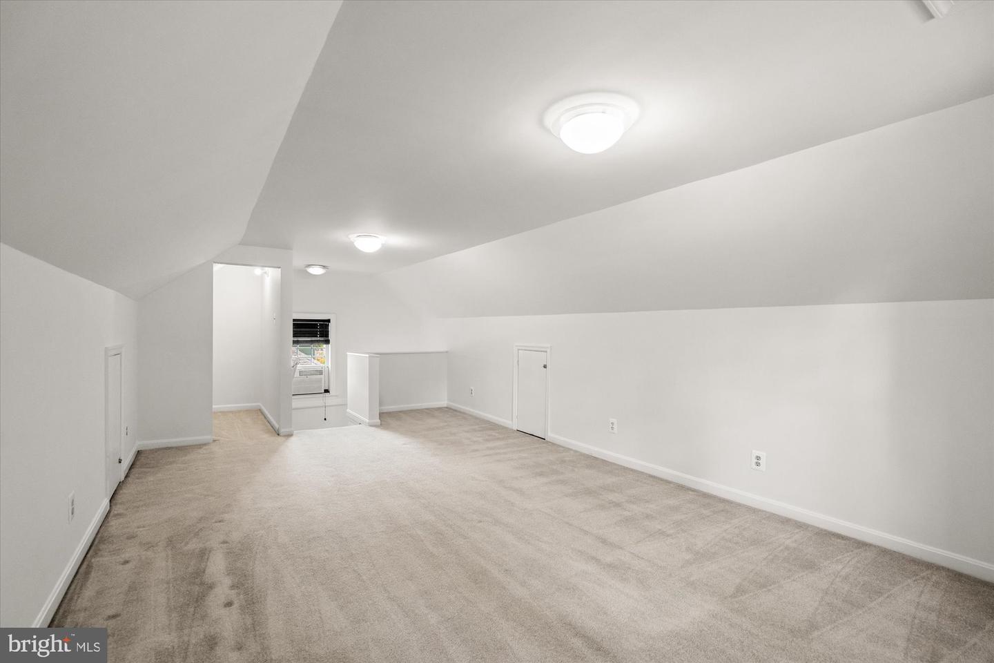 3512 9TH ST S, ARLINGTON, Virginia 22204, 4 Bedrooms Bedrooms, ,1 BathroomBathrooms,Residential,For sale,3512 9TH ST S,VAAR2056594 MLS # VAAR2056594