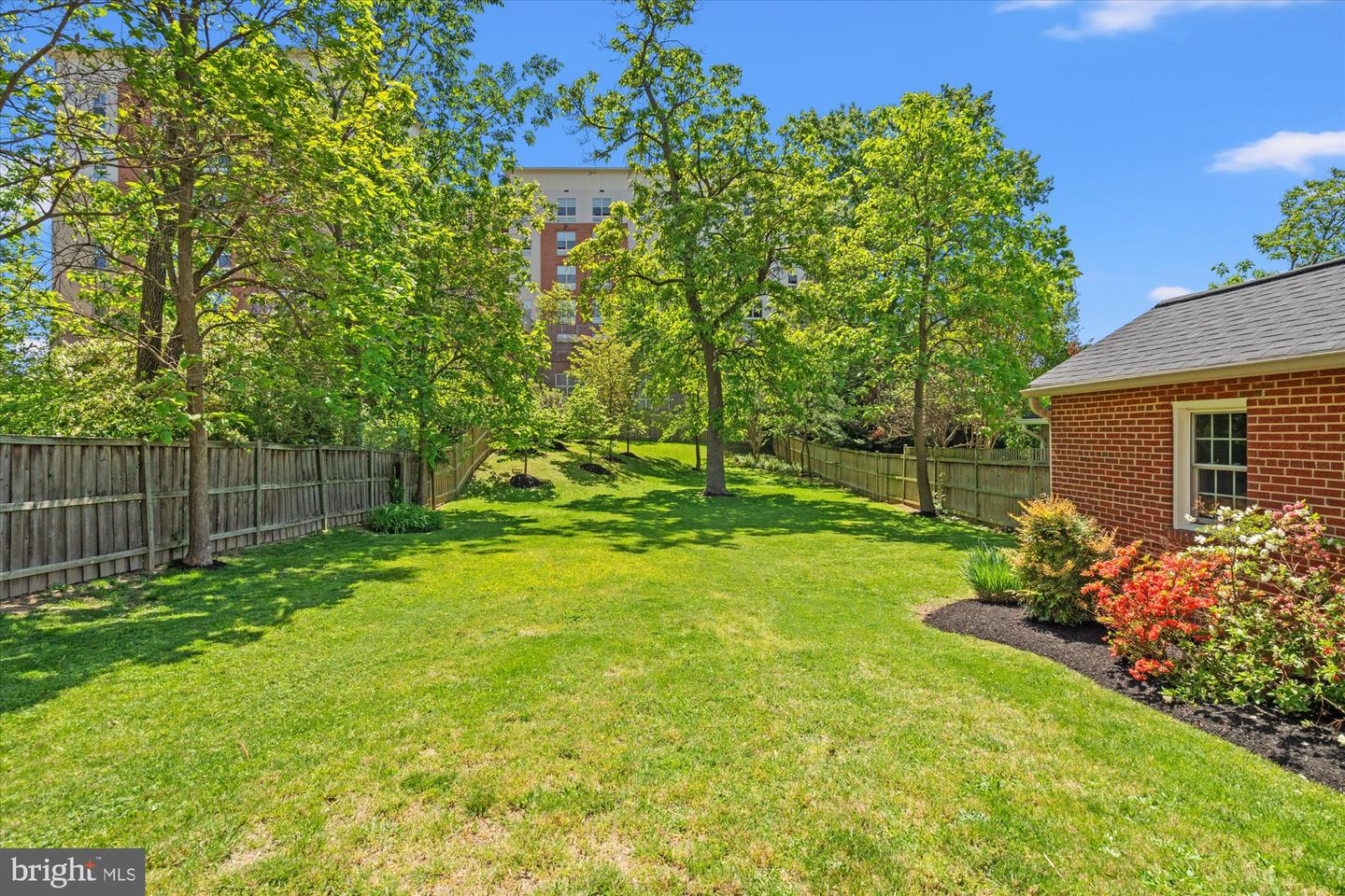 3512 9TH ST S, ARLINGTON, Virginia 22204, 4 Bedrooms Bedrooms, ,1 BathroomBathrooms,Residential,For sale,3512 9TH ST S,VAAR2056594 MLS # VAAR2056594