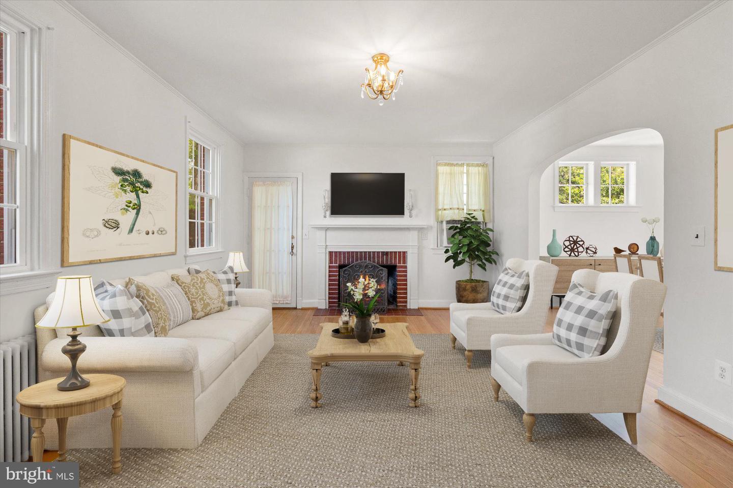 3512 9TH ST S, ARLINGTON, Virginia 22204, 4 Bedrooms Bedrooms, ,1 BathroomBathrooms,Residential,For sale,3512 9TH ST S,VAAR2056594 MLS # VAAR2056594
