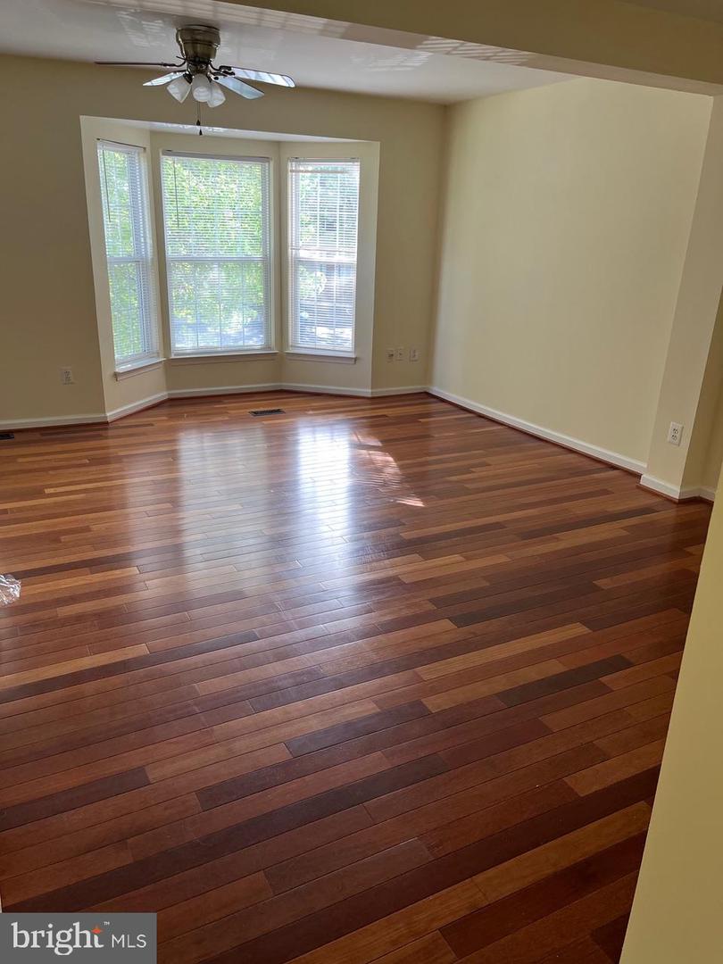 9808 BARTLEY CT, FREDERICKSBURG, Virginia 22408, 3 Bedrooms Bedrooms, ,2 BathroomsBathrooms,Residential,For sale,9808 BARTLEY CT,VASP2032572 MLS # VASP2032572