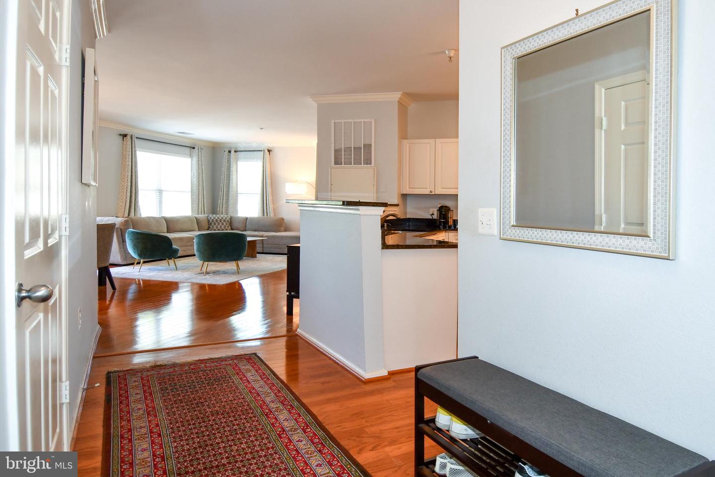 3009 NICOSH CIR #4201, FALLS CHURCH, Virginia 22042, 2 Bedrooms Bedrooms, ,2 BathroomsBathrooms,Residential,For sale,3009 NICOSH CIR #4201,VAFX2236830 MLS # VAFX2236830