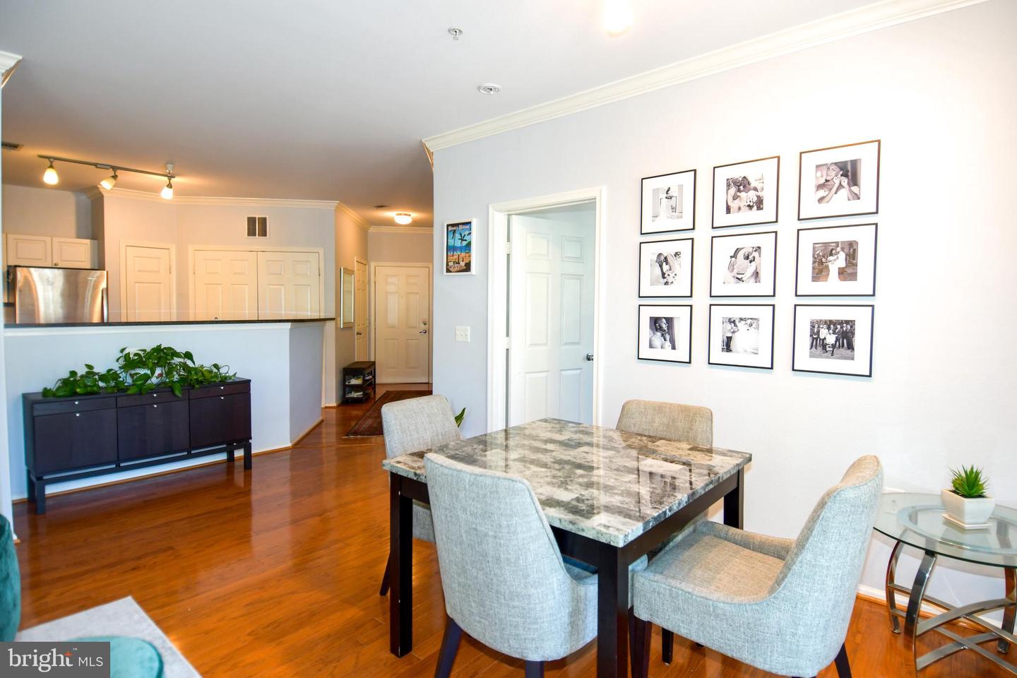 3009 NICOSH CIR #4201, FALLS CHURCH, Virginia 22042, 2 Bedrooms Bedrooms, ,2 BathroomsBathrooms,Residential,For sale,3009 NICOSH CIR #4201,VAFX2236830 MLS # VAFX2236830