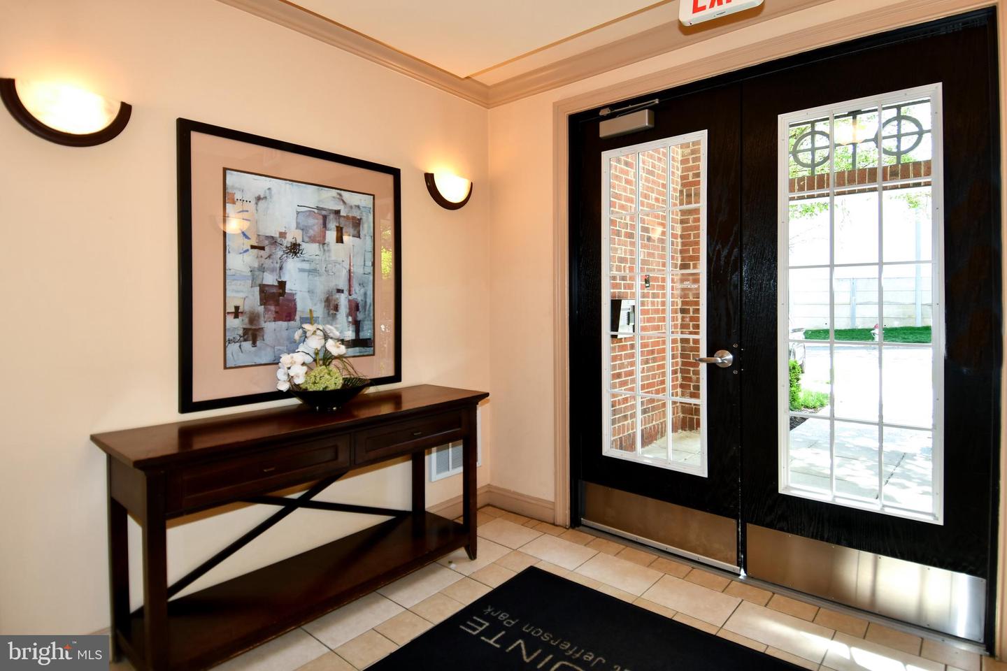 3009 NICOSH CIR #4201, FALLS CHURCH, Virginia 22042, 2 Bedrooms Bedrooms, ,2 BathroomsBathrooms,Residential,For sale,3009 NICOSH CIR #4201,VAFX2236830 MLS # VAFX2236830