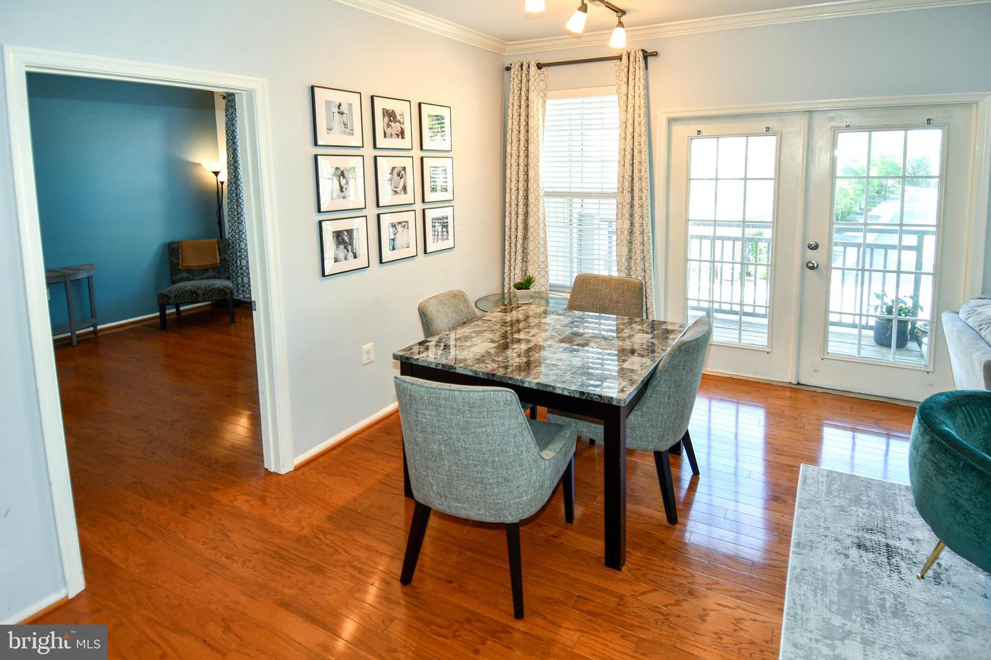 3009 NICOSH CIR #4201, FALLS CHURCH, Virginia 22042, 2 Bedrooms Bedrooms, ,2 BathroomsBathrooms,Residential,For sale,3009 NICOSH CIR #4201,VAFX2236830 MLS # VAFX2236830