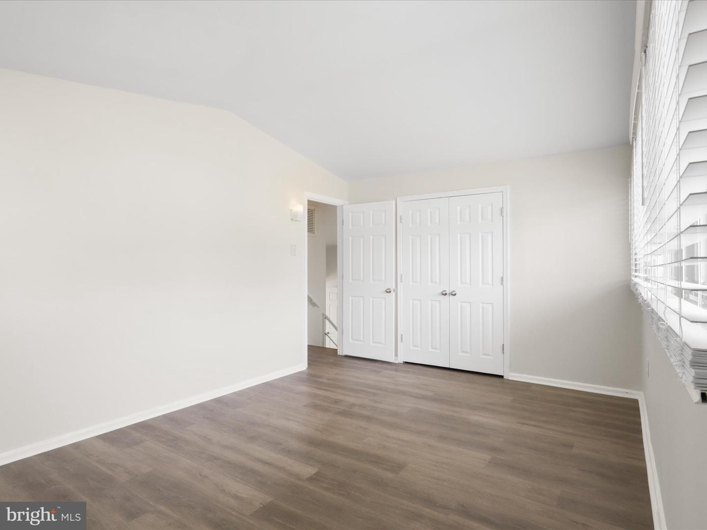 4103 IVANHOE LN, ALEXANDRIA, Virginia 22310, 5 Bedrooms Bedrooms, ,2 BathroomsBathrooms,Residential,For sale,4103 IVANHOE LN,VAFX2236918 MLS # VAFX2236918