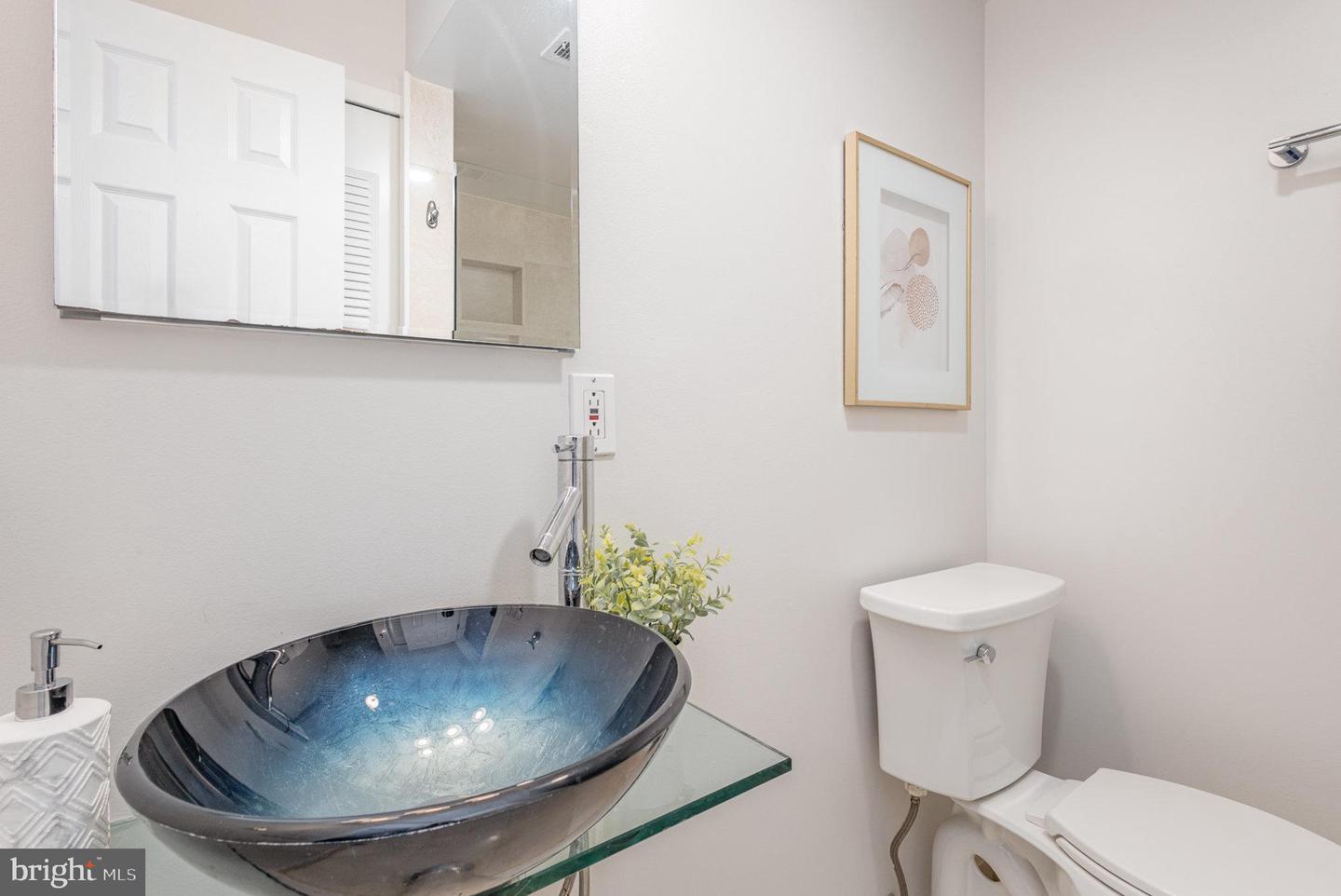 8608 VENOY CT, ALEXANDRIA, Virginia 22309, 3 Bedrooms Bedrooms, ,2 BathroomsBathrooms,Residential,For sale,8608 VENOY CT,VAFX2236938 MLS # VAFX2236938