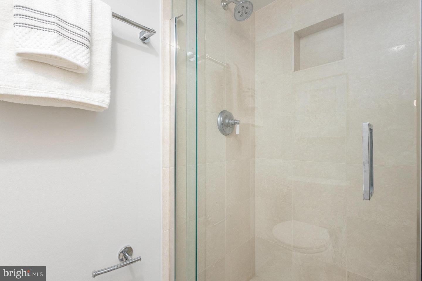 8608 VENOY CT, ALEXANDRIA, Virginia 22309, 3 Bedrooms Bedrooms, ,2 BathroomsBathrooms,Residential,For sale,8608 VENOY CT,VAFX2236938 MLS # VAFX2236938