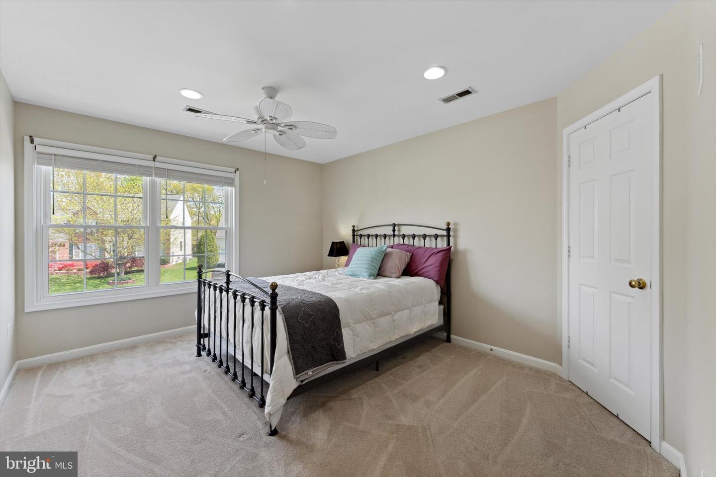9286 GLEN MEADOW LN, BRISTOW, Virginia 20136, 5 Bedrooms Bedrooms, ,3 BathroomsBathrooms,Residential,For sale,9286 GLEN MEADOW LN,VAPW2093270 MLS # VAPW2093270