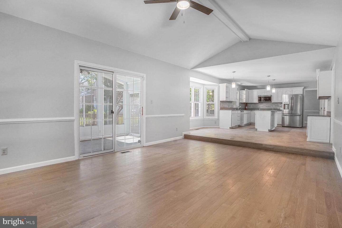 2639 IRON FORGE RD, HERNDON, Virginia 20171, 4 Bedrooms Bedrooms, ,3 BathroomsBathrooms,Residential,For sale,2639 IRON FORGE RD,VAFX2236970 MLS # VAFX2236970