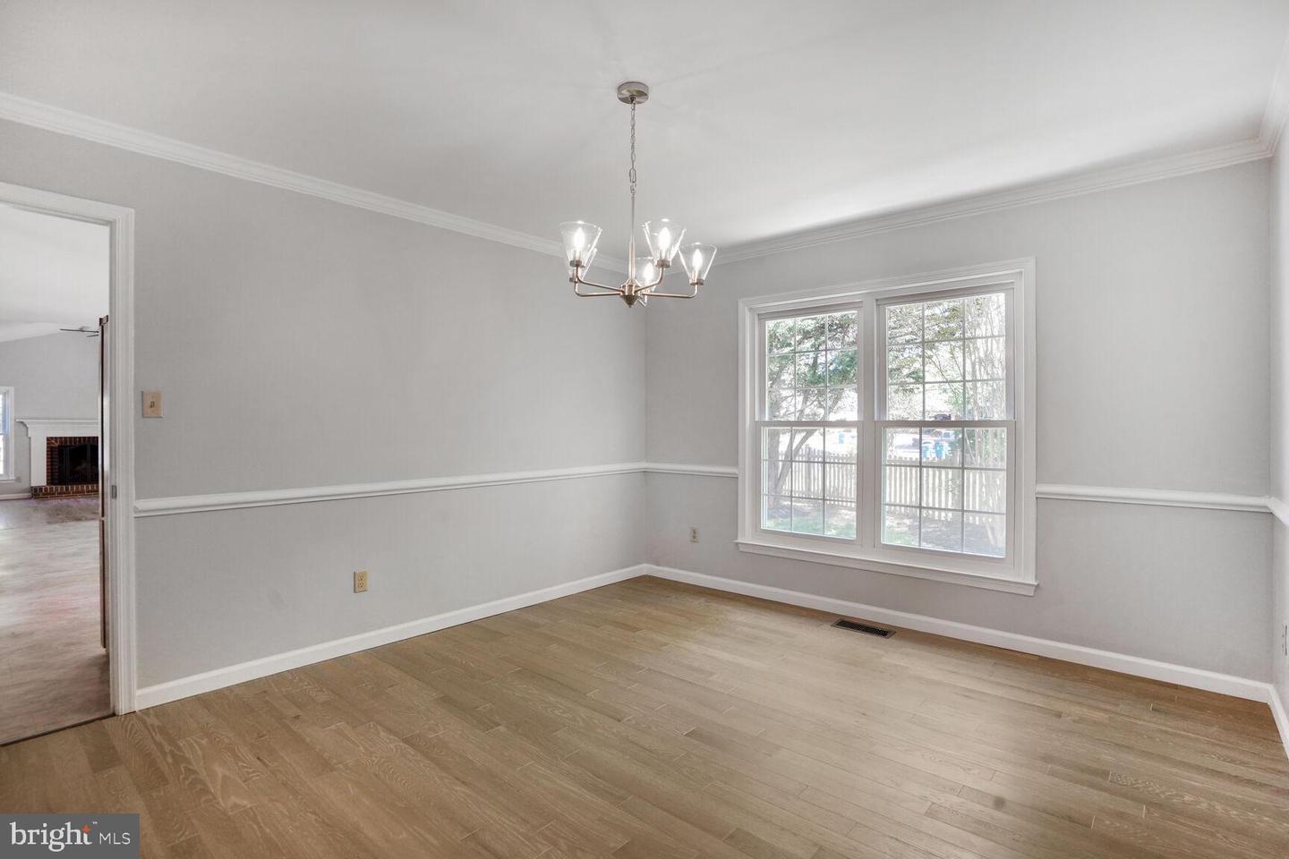 2639 IRON FORGE RD, HERNDON, Virginia 20171, 4 Bedrooms Bedrooms, ,3 BathroomsBathrooms,Residential,For sale,2639 IRON FORGE RD,VAFX2236970 MLS # VAFX2236970