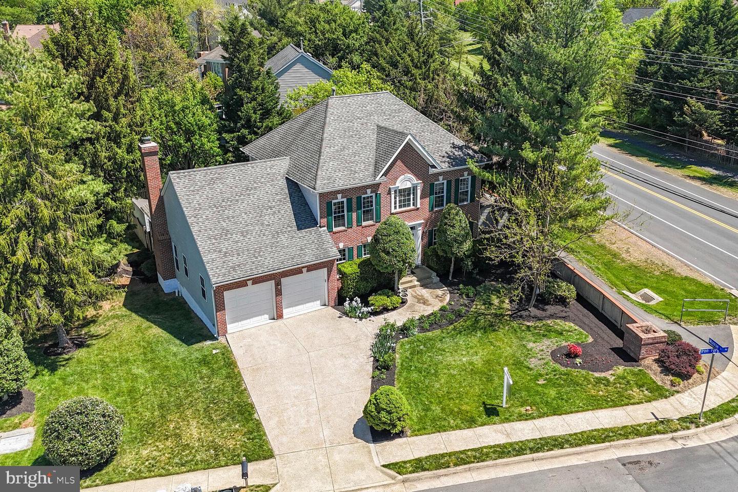 2639 IRON FORGE RD, HERNDON, Virginia 20171, 4 Bedrooms Bedrooms, ,3 BathroomsBathrooms,Residential,For sale,2639 IRON FORGE RD,VAFX2236970 MLS # VAFX2236970