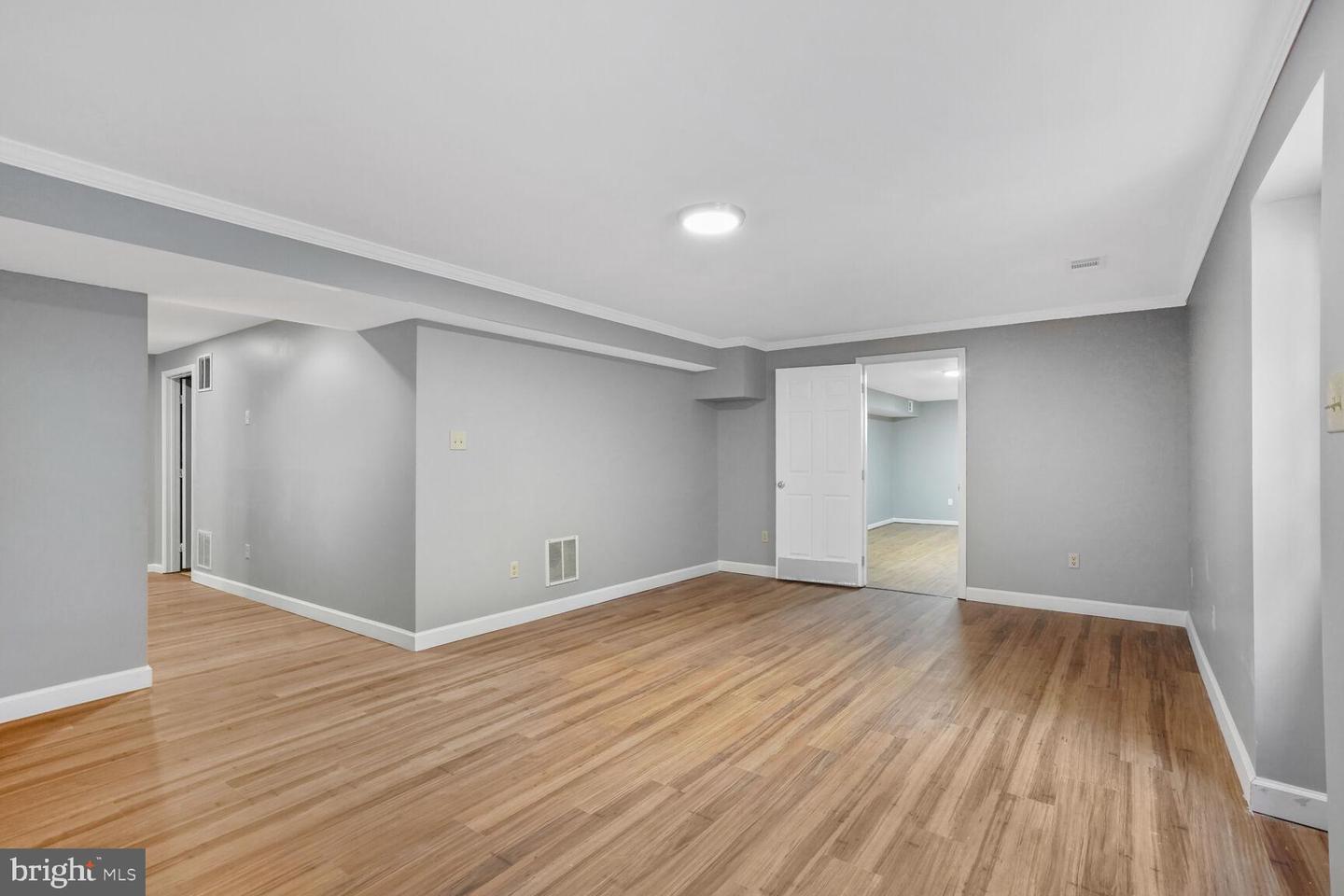 2639 IRON FORGE RD, HERNDON, Virginia 20171, 4 Bedrooms Bedrooms, ,3 BathroomsBathrooms,Residential,For sale,2639 IRON FORGE RD,VAFX2236970 MLS # VAFX2236970