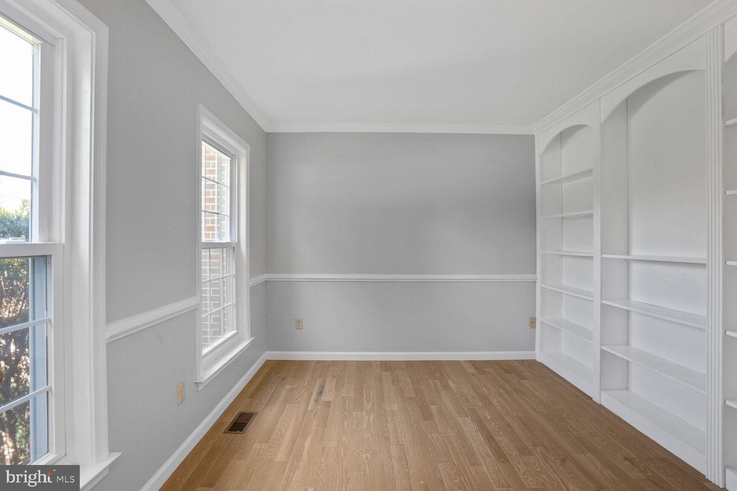 2639 IRON FORGE RD, HERNDON, Virginia 20171, 4 Bedrooms Bedrooms, ,3 BathroomsBathrooms,Residential,For sale,2639 IRON FORGE RD,VAFX2236970 MLS # VAFX2236970