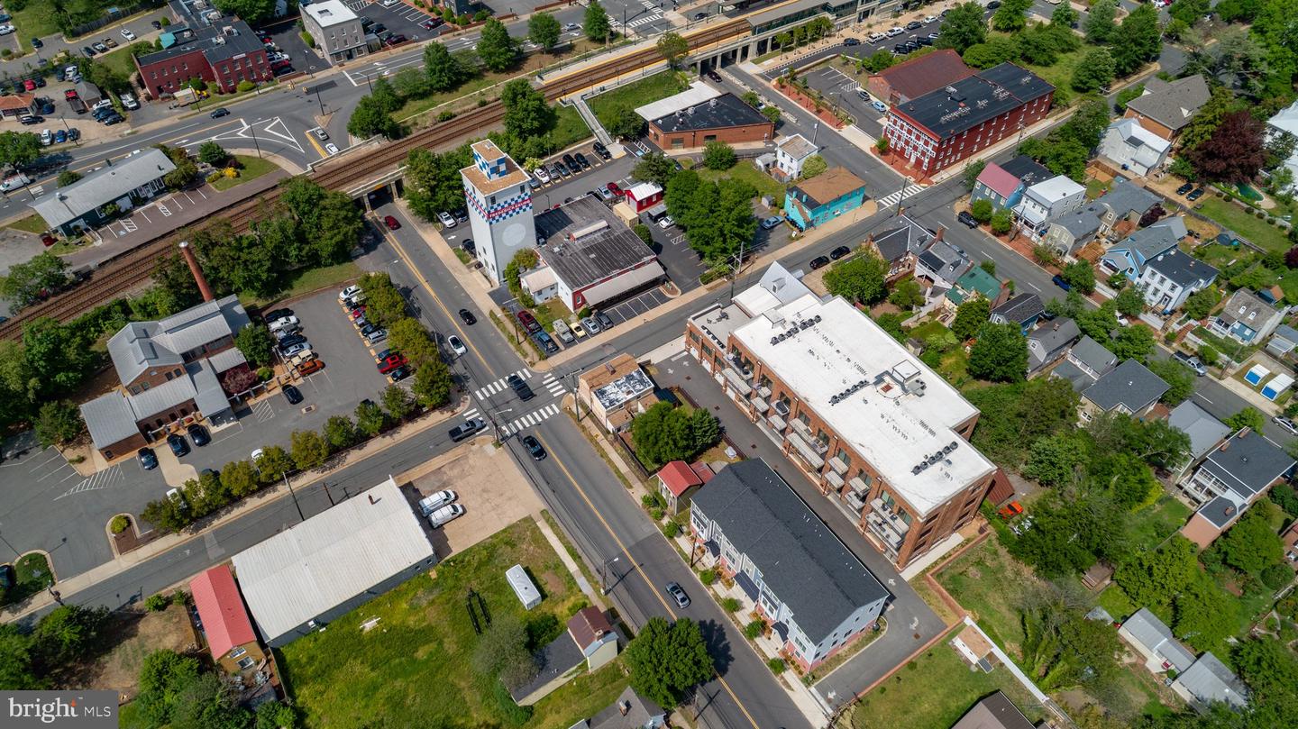314 FREDERICK ST, FREDERICKSBURG, Virginia 22401, 1 Bedroom Bedrooms, ,1 BathroomBathrooms,Residential,For sale,314 FREDERICK ST,VAFB2008064 MLS # VAFB2008064