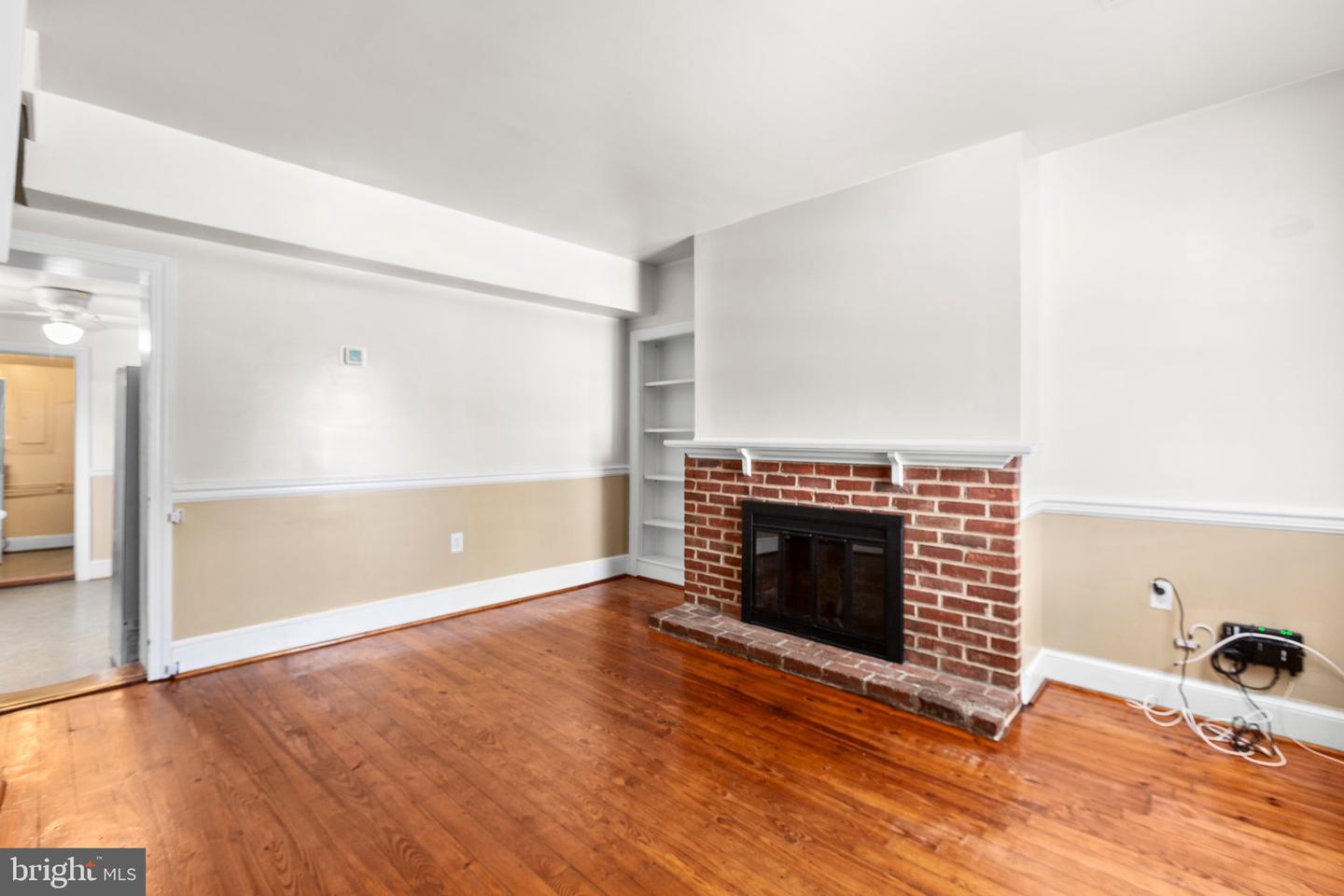 314 FREDERICK ST, FREDERICKSBURG, Virginia 22401, 1 Bedroom Bedrooms, ,1 BathroomBathrooms,Residential,For sale,314 FREDERICK ST,VAFB2008064 MLS # VAFB2008064