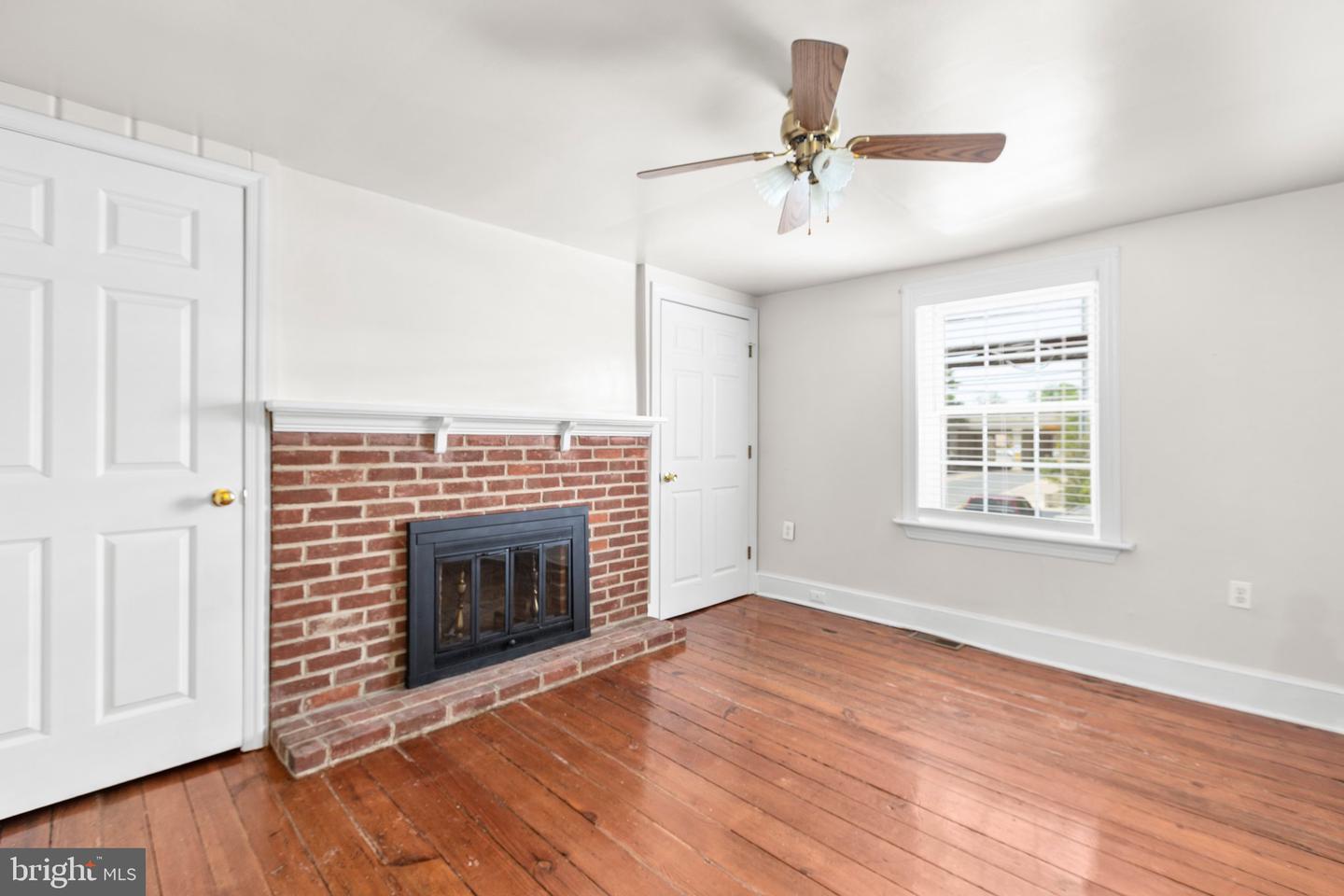 314 FREDERICK ST, FREDERICKSBURG, Virginia 22401, 1 Bedroom Bedrooms, ,1 BathroomBathrooms,Residential,For sale,314 FREDERICK ST,VAFB2008064 MLS # VAFB2008064