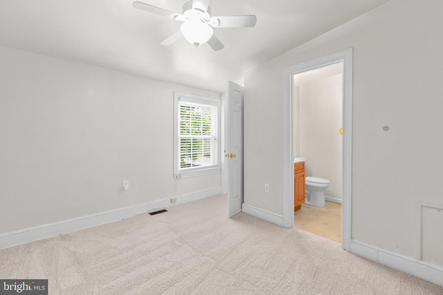314 FREDERICK ST, FREDERICKSBURG, Virginia 22401, 1 Bedroom Bedrooms, ,1 BathroomBathrooms,Residential,For sale,314 FREDERICK ST,VAFB2008064 MLS # VAFB2008064