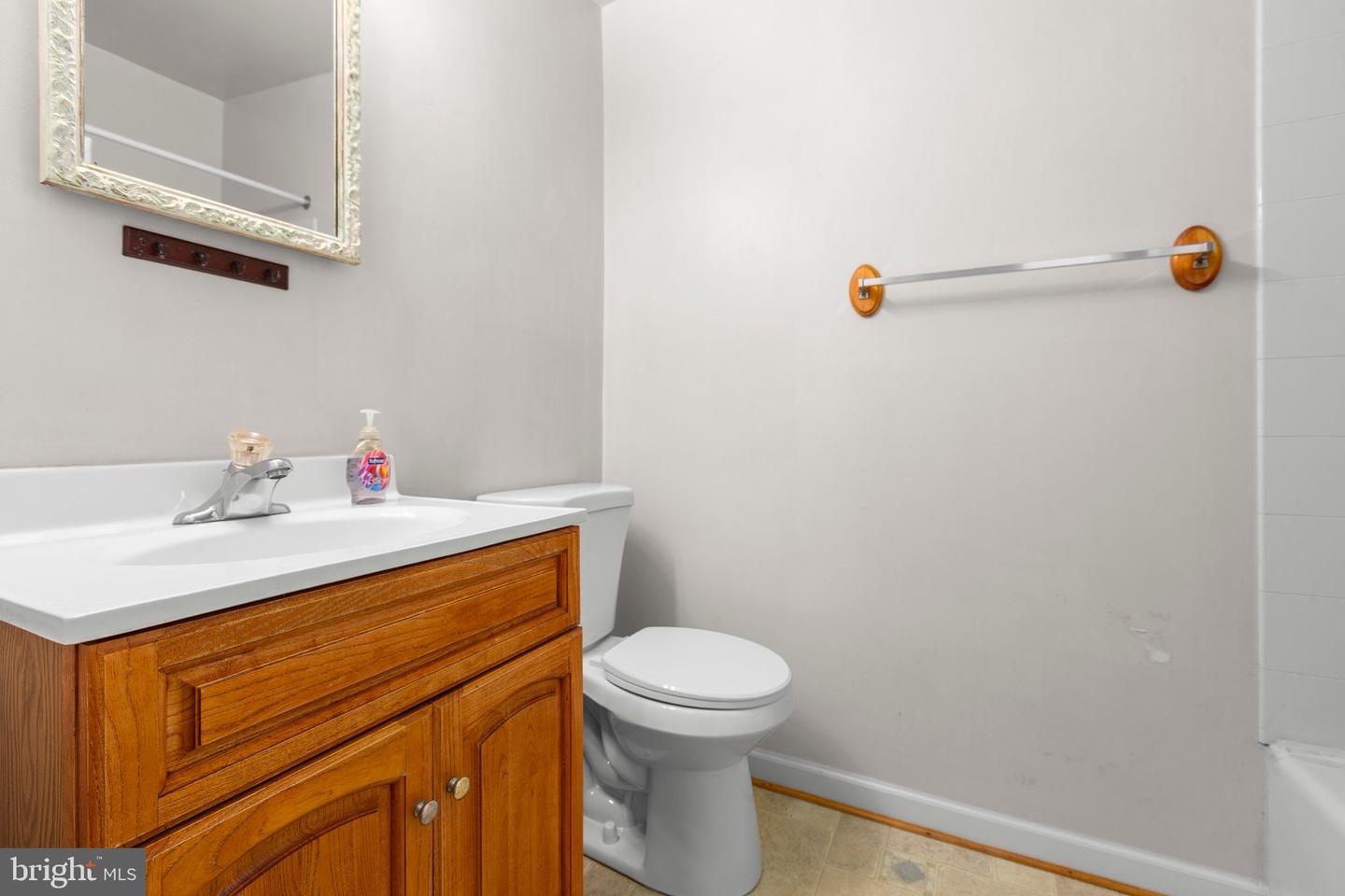 314 FREDERICK ST, FREDERICKSBURG, Virginia 22401, 1 Bedroom Bedrooms, ,1 BathroomBathrooms,Residential,For sale,314 FREDERICK ST,VAFB2008064 MLS # VAFB2008064