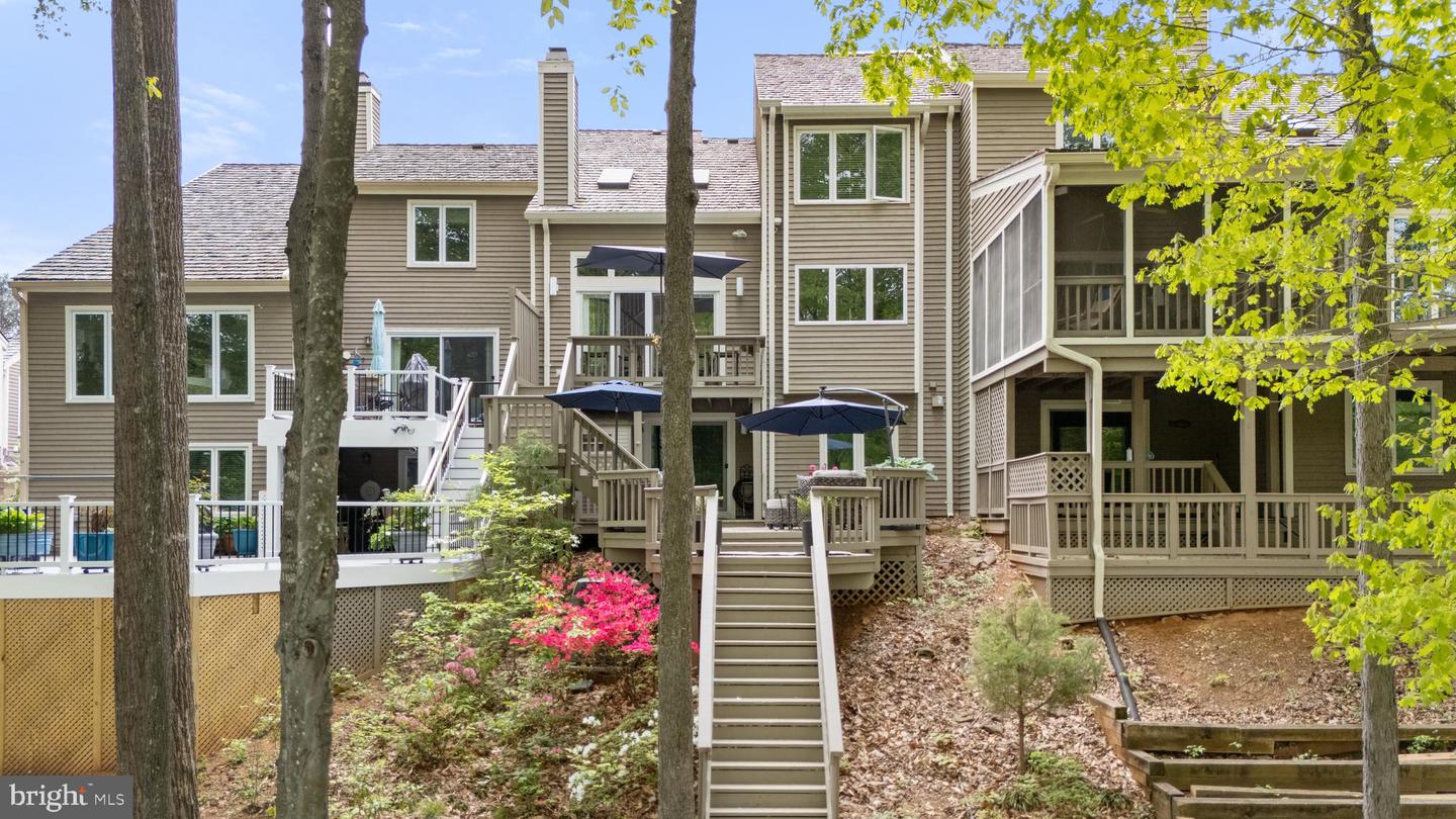4745 TIMBER RIDGE DR, MONTCLAIR, Virginia 22025, 3 Bedrooms Bedrooms, ,3 BathroomsBathrooms,Residential,For sale,4745 TIMBER RIDGE DR,VAPW2093284 MLS # VAPW2093284