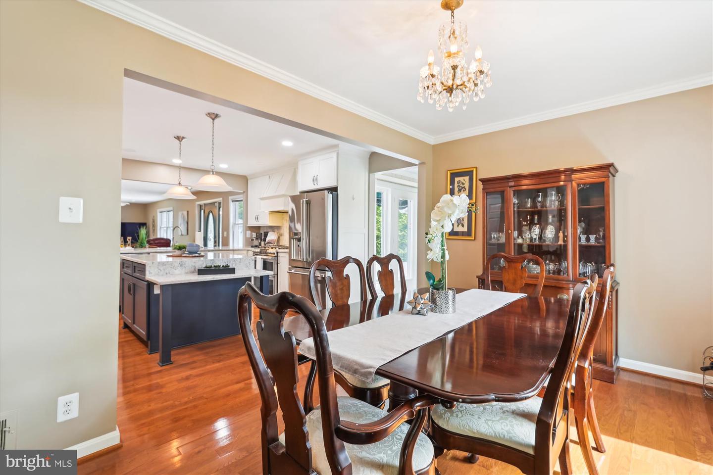 6516 ELMDALE RD, ALEXANDRIA, Virginia 22312, 5 Bedrooms Bedrooms, ,3 BathroomsBathrooms,Residential,For sale,6516 ELMDALE RD,VAFX2236676 MLS # VAFX2236676