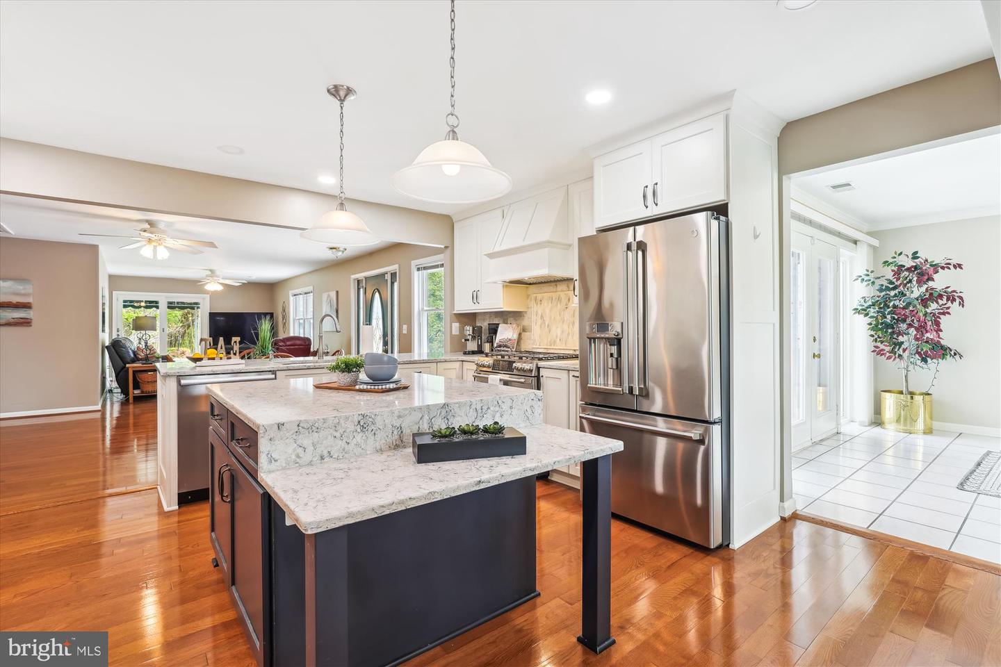 6516 ELMDALE RD, ALEXANDRIA, Virginia 22312, 5 Bedrooms Bedrooms, ,3 BathroomsBathrooms,Residential,For sale,6516 ELMDALE RD,VAFX2236676 MLS # VAFX2236676