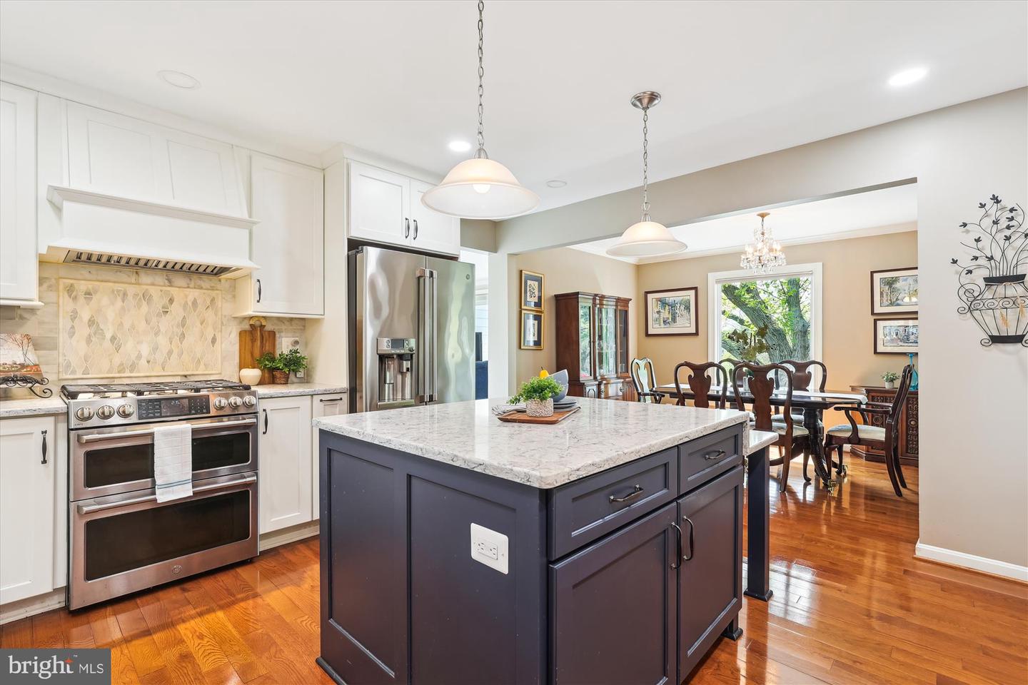 6516 ELMDALE RD, ALEXANDRIA, Virginia 22312, 5 Bedrooms Bedrooms, ,3 BathroomsBathrooms,Residential,For sale,6516 ELMDALE RD,VAFX2236676 MLS # VAFX2236676