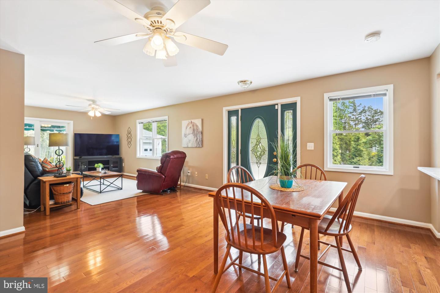 6516 ELMDALE RD, ALEXANDRIA, Virginia 22312, 5 Bedrooms Bedrooms, ,3 BathroomsBathrooms,Residential,For sale,6516 ELMDALE RD,VAFX2236676 MLS # VAFX2236676