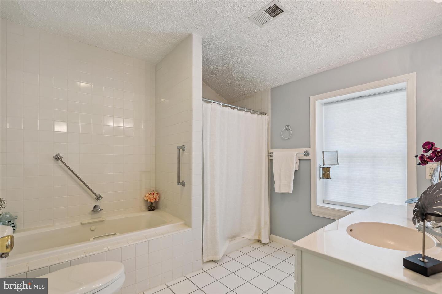 6516 ELMDALE RD, ALEXANDRIA, Virginia 22312, 5 Bedrooms Bedrooms, ,3 BathroomsBathrooms,Residential,For sale,6516 ELMDALE RD,VAFX2236676 MLS # VAFX2236676