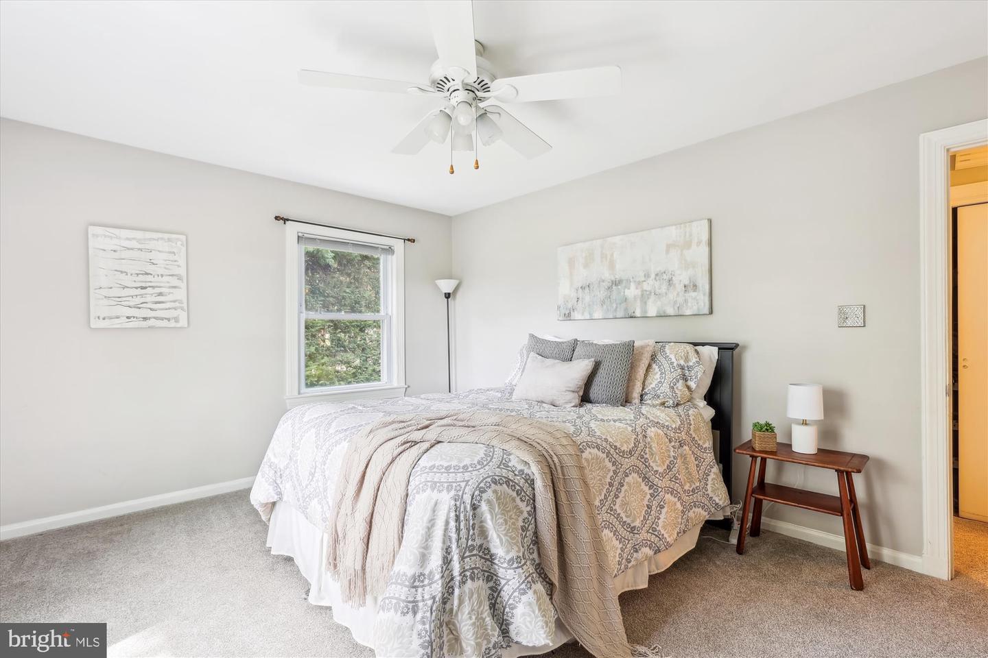 6516 ELMDALE RD, ALEXANDRIA, Virginia 22312, 5 Bedrooms Bedrooms, ,3 BathroomsBathrooms,Residential,For sale,6516 ELMDALE RD,VAFX2236676 MLS # VAFX2236676