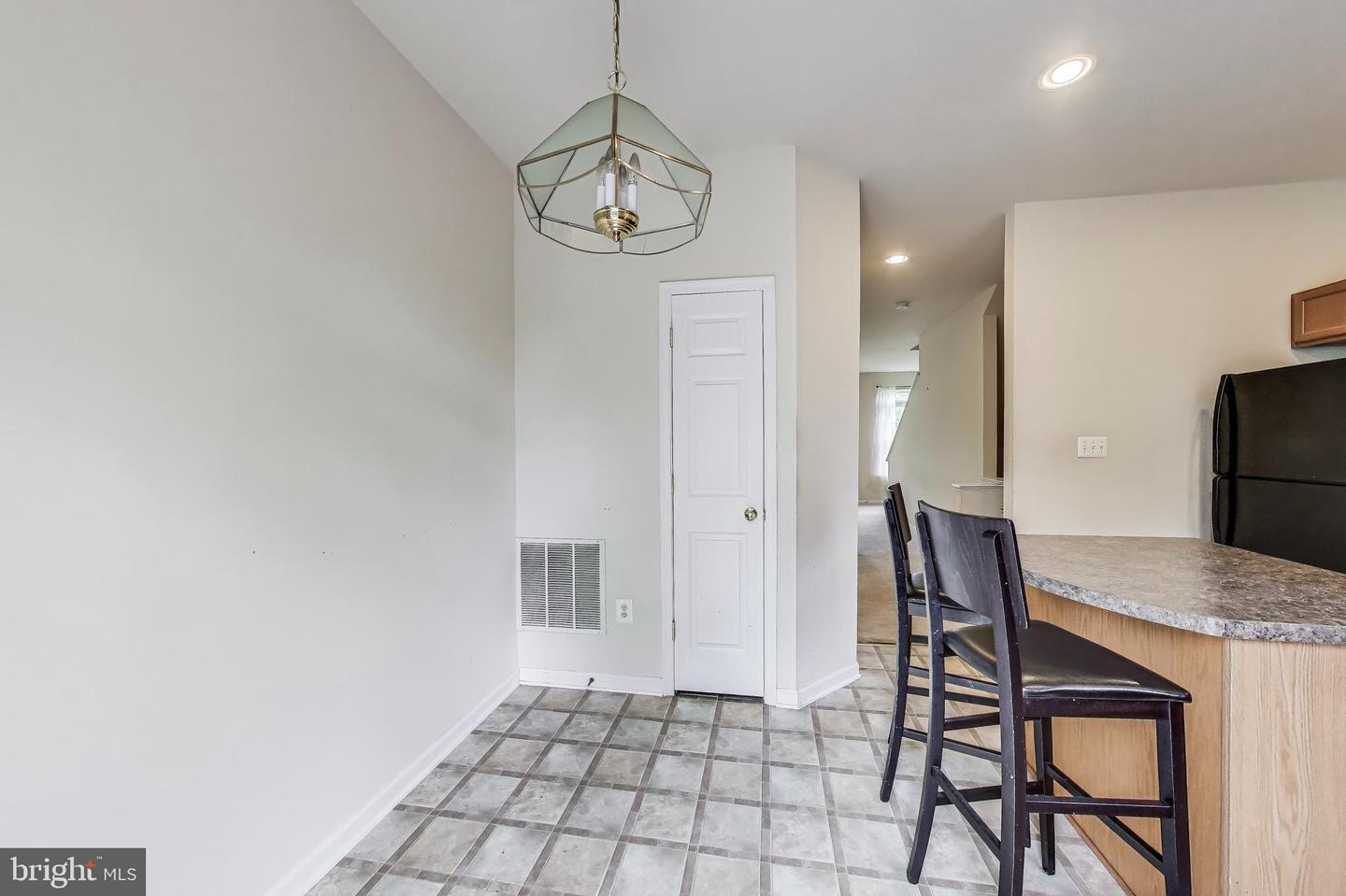 138 DANBURY ST SW, WASHINGTON, District Of Columbia 20032, 3 Bedrooms Bedrooms, ,2 BathroomsBathrooms,Residential,For sale,138 DANBURY ST SW,DCDC2197590 MLS # DCDC2197590