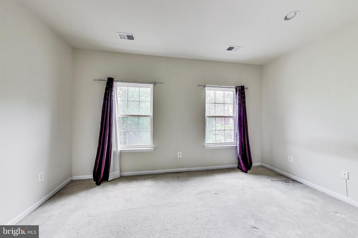 138 DANBURY ST SW, WASHINGTON, District Of Columbia 20032, 3 Bedrooms Bedrooms, ,2 BathroomsBathrooms,Residential,For sale,138 DANBURY ST SW,DCDC2197590 MLS # DCDC2197590