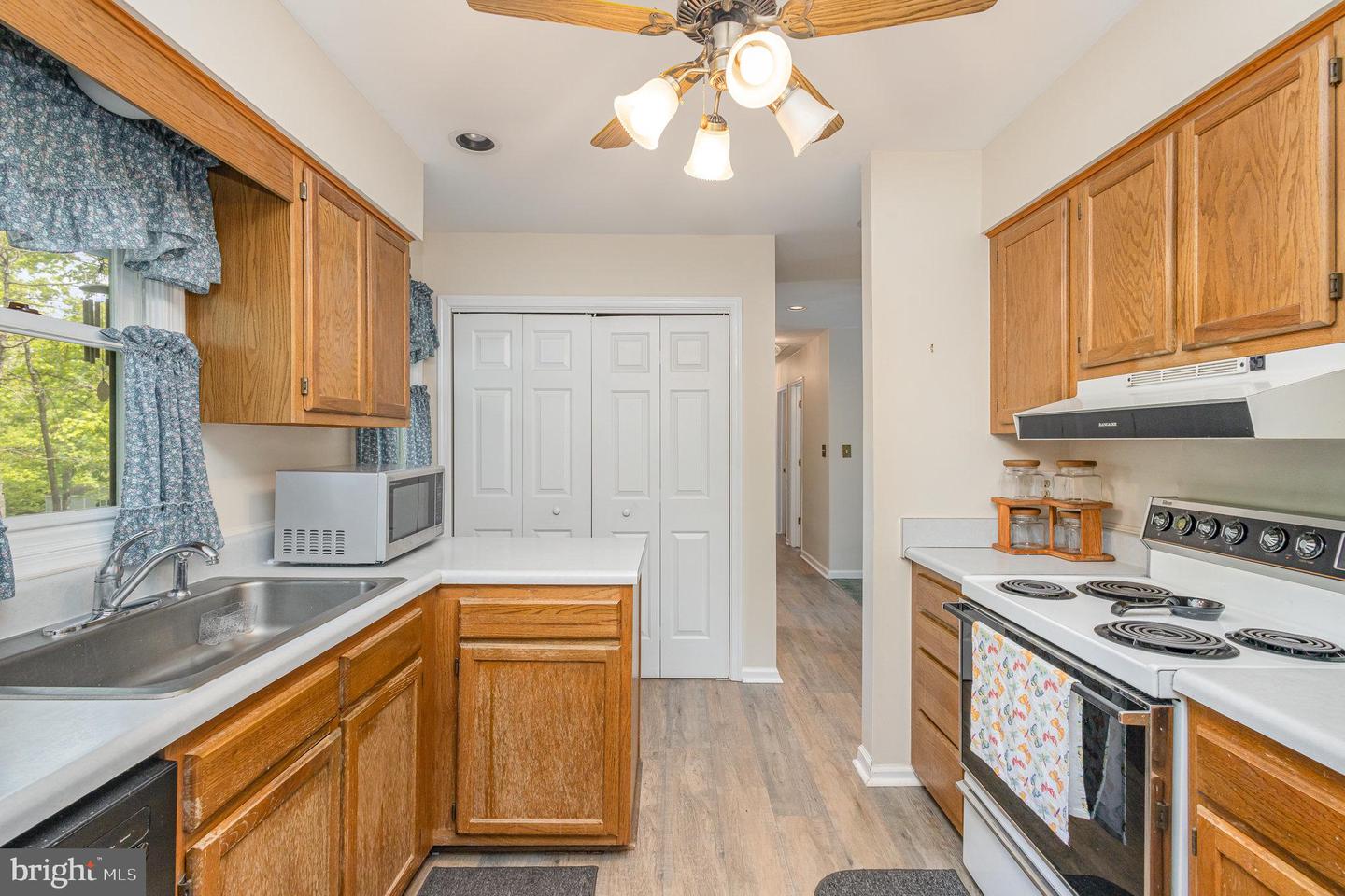 23 W LAKE FOREST DR, PALMYRA, Virginia 22963, 3 Bedrooms Bedrooms, ,1 BathroomBathrooms,Residential,For sale,23 W LAKE FOREST DR,VAFN2000462 MLS # VAFN2000462