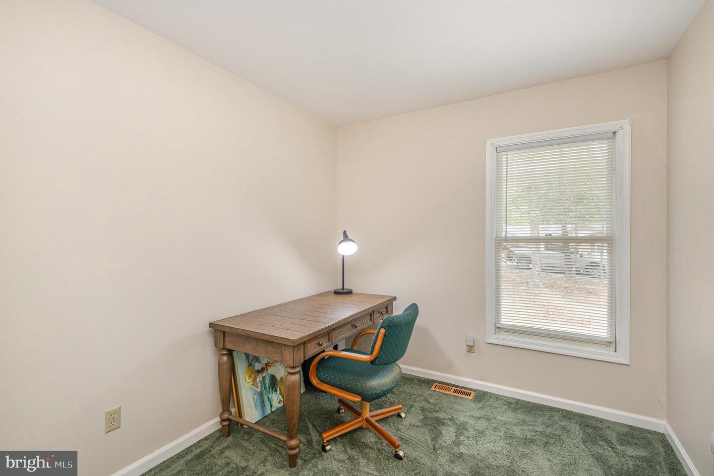 23 W LAKE FOREST DR, PALMYRA, Virginia 22963, 3 Bedrooms Bedrooms, ,1 BathroomBathrooms,Residential,For sale,23 W LAKE FOREST DR,VAFN2000462 MLS # VAFN2000462