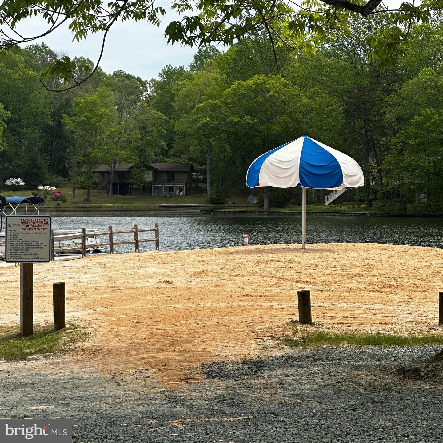 23 W LAKE FOREST DR, PALMYRA, Virginia 22963, 3 Bedrooms Bedrooms, ,1 BathroomBathrooms,Residential,For sale,23 W LAKE FOREST DR,VAFN2000462 MLS # VAFN2000462