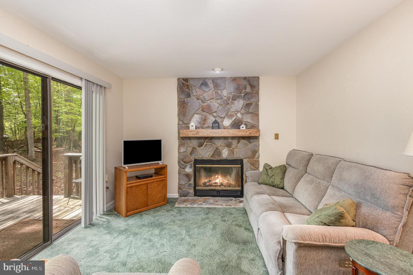 23 W LAKE FOREST DR, PALMYRA, Virginia 22963, 3 Bedrooms Bedrooms, ,1 BathroomBathrooms,Residential,For sale,23 W LAKE FOREST DR,VAFN2000462 MLS # VAFN2000462