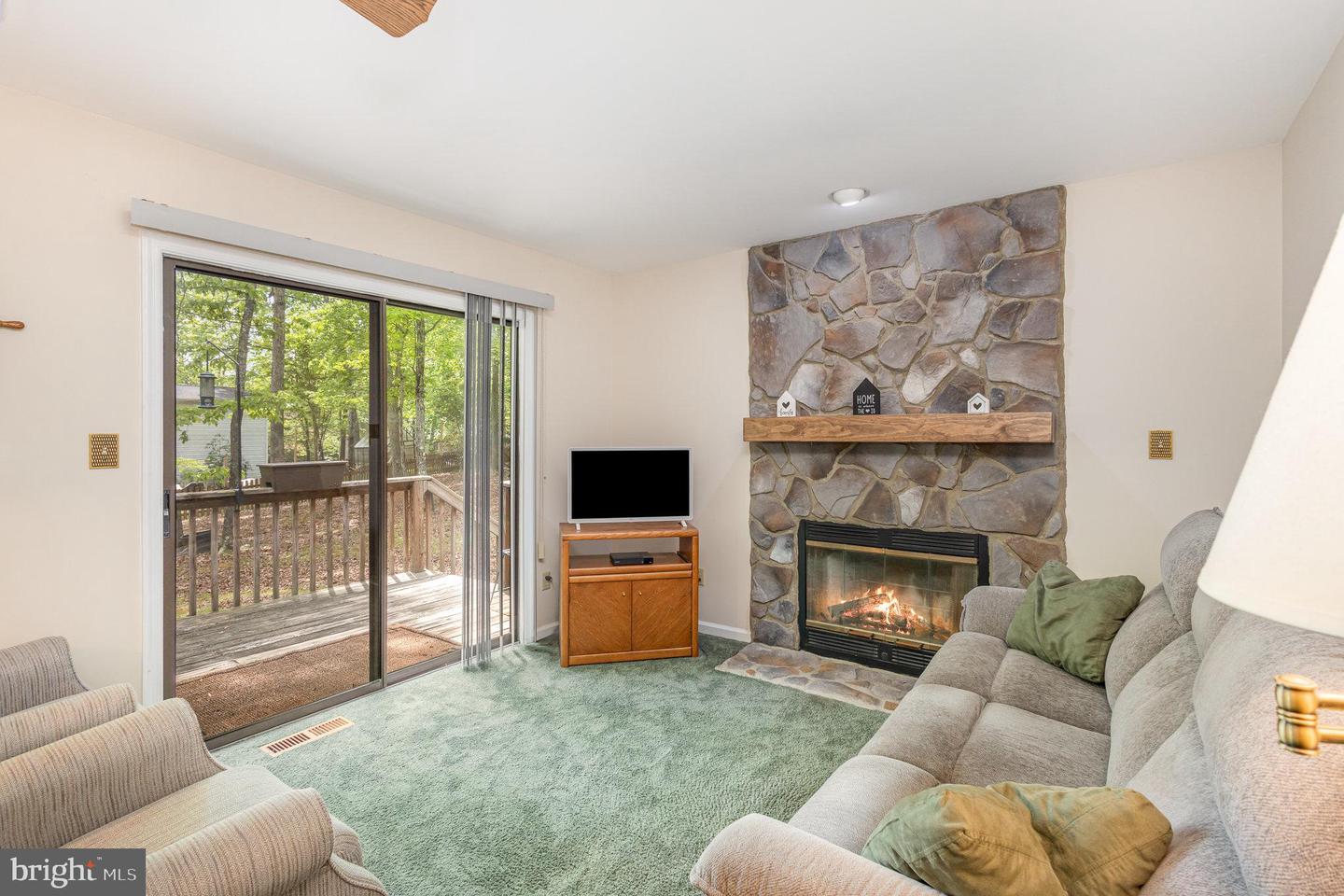 23 W LAKE FOREST DR, PALMYRA, Virginia 22963, 3 Bedrooms Bedrooms, ,1 BathroomBathrooms,Residential,For sale,23 W LAKE FOREST DR,VAFN2000462 MLS # VAFN2000462