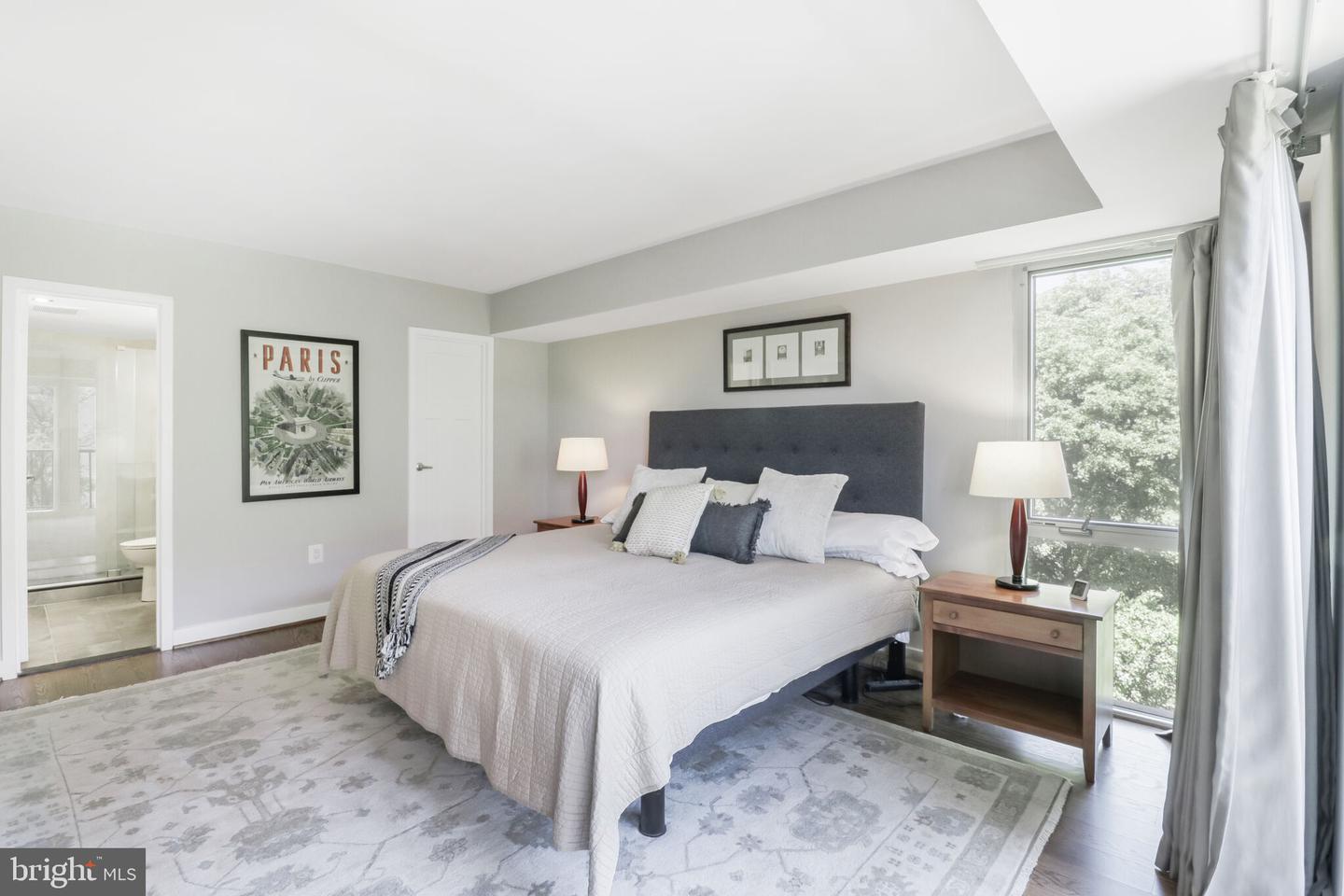 1300 ARMY NAVY DR #709, ARLINGTON, Virginia 22202, 2 Bedrooms Bedrooms, ,2 BathroomsBathrooms,Residential,For sale,1300 ARMY NAVY DR #709,VAAR2056650 MLS # VAAR2056650