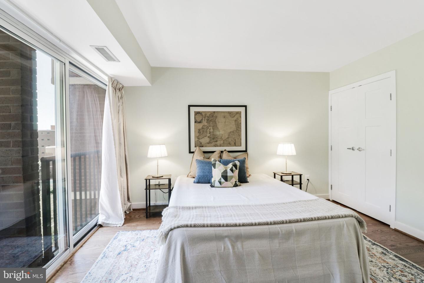 1300 ARMY NAVY DR #709, ARLINGTON, Virginia 22202, 2 Bedrooms Bedrooms, ,2 BathroomsBathrooms,Residential,For sale,1300 ARMY NAVY DR #709,VAAR2056650 MLS # VAAR2056650