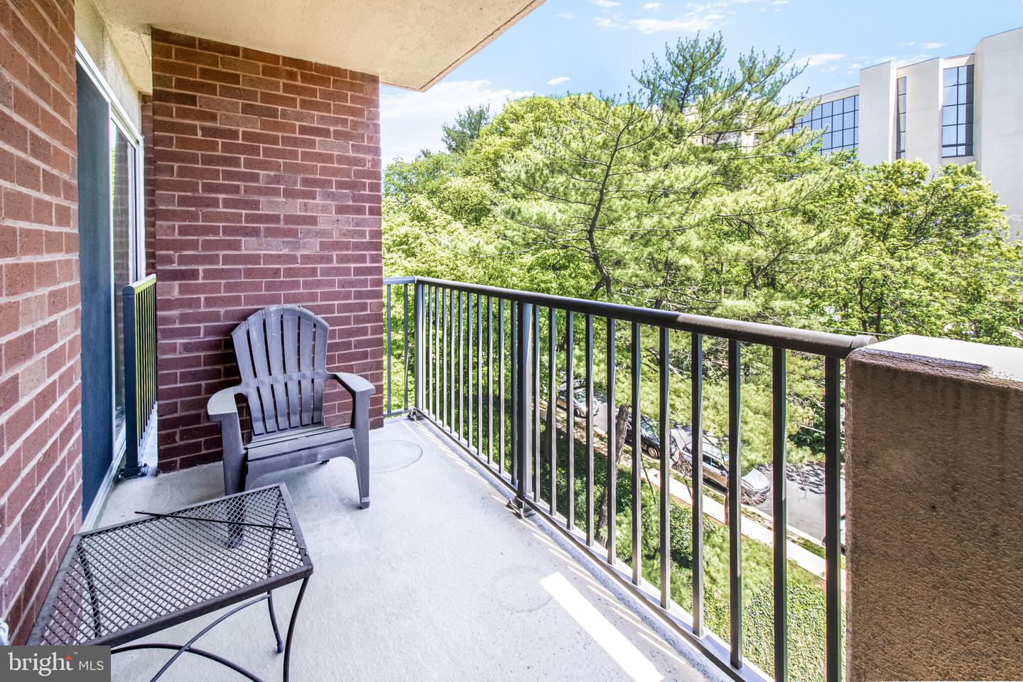 1300 ARMY NAVY DR #709, ARLINGTON, Virginia 22202, 2 Bedrooms Bedrooms, ,2 BathroomsBathrooms,Residential,For sale,1300 ARMY NAVY DR #709,VAAR2056650 MLS # VAAR2056650