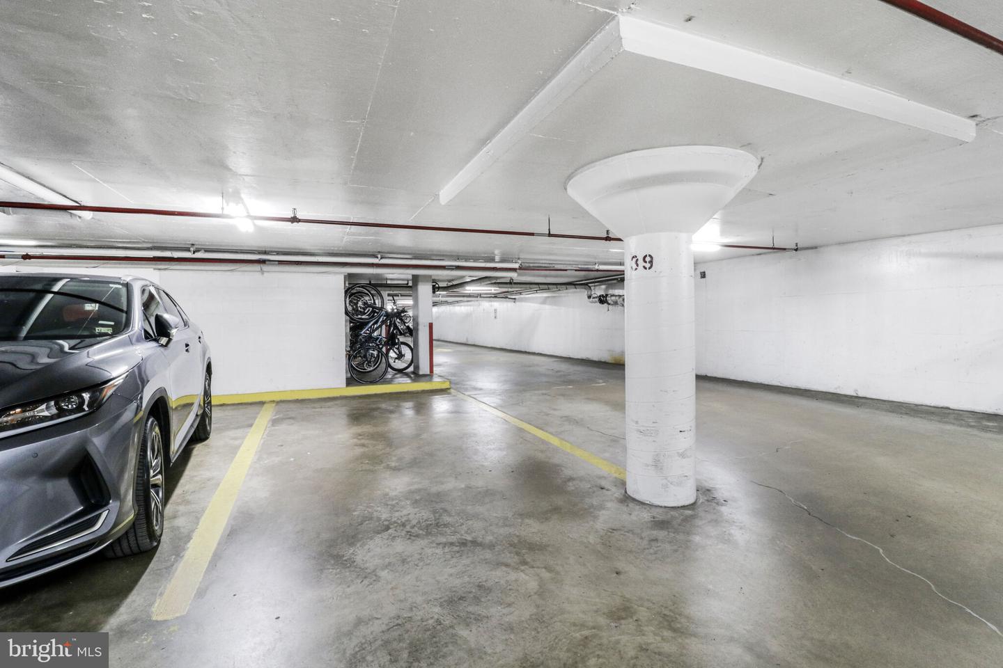 1300 ARMY NAVY DR #709, ARLINGTON, Virginia 22202, 2 Bedrooms Bedrooms, ,2 BathroomsBathrooms,Residential,For sale,1300 ARMY NAVY DR #709,VAAR2056650 MLS # VAAR2056650