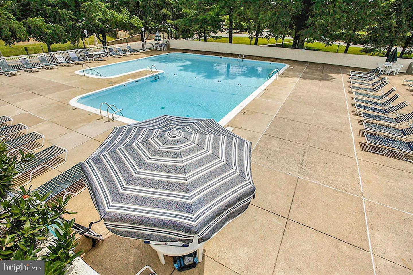 1300 ARMY NAVY DR #709, ARLINGTON, Virginia 22202, 2 Bedrooms Bedrooms, ,2 BathroomsBathrooms,Residential,For sale,1300 ARMY NAVY DR #709,VAAR2056650 MLS # VAAR2056650