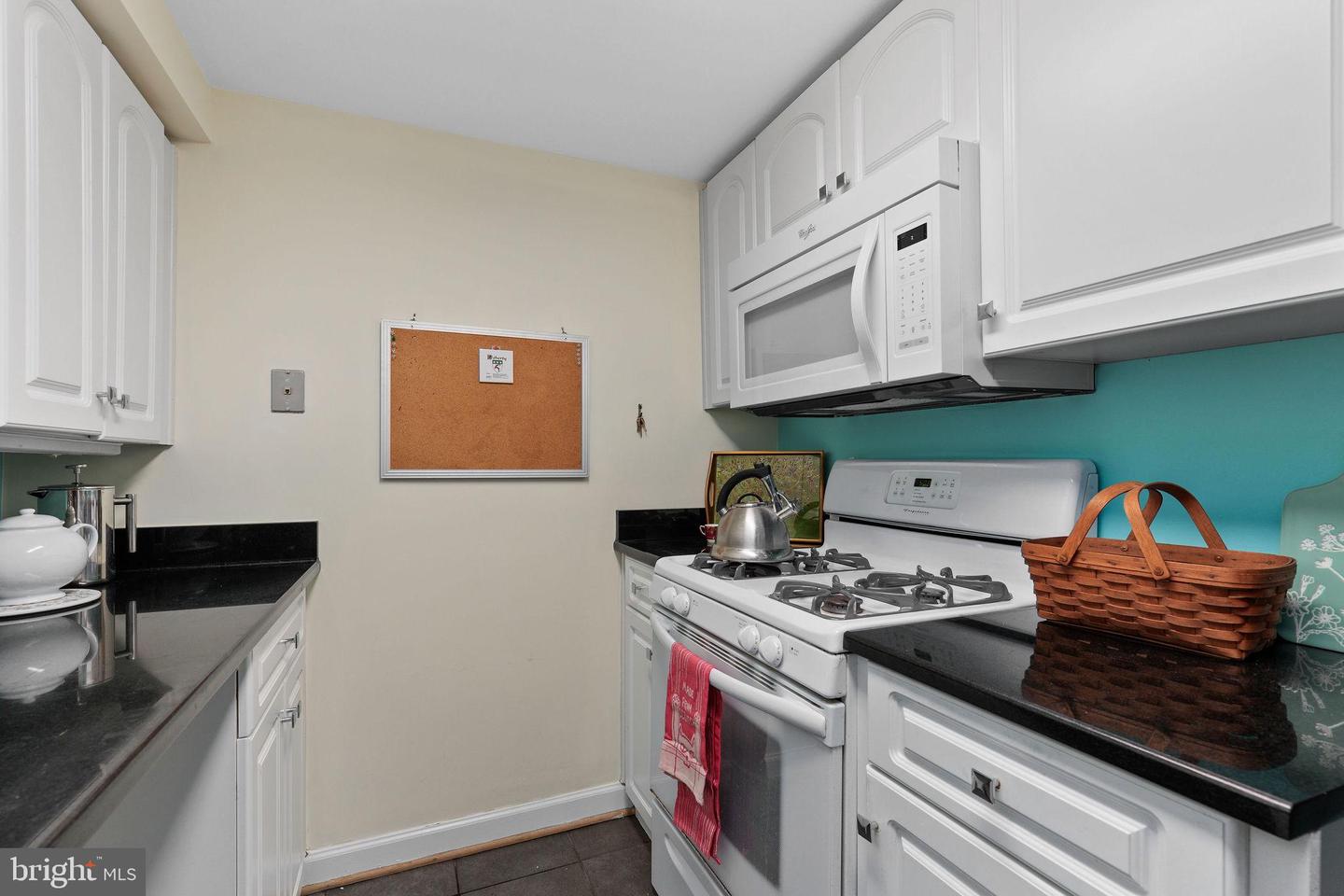 3100 WISCONSIN AVE NW #B5, WASHINGTON, District Of Columbia 20016, ,1 BathroomBathrooms,Residential,For sale,3100 WISCONSIN AVE NW #B5,DCDC2197762 MLS # DCDC2197762
