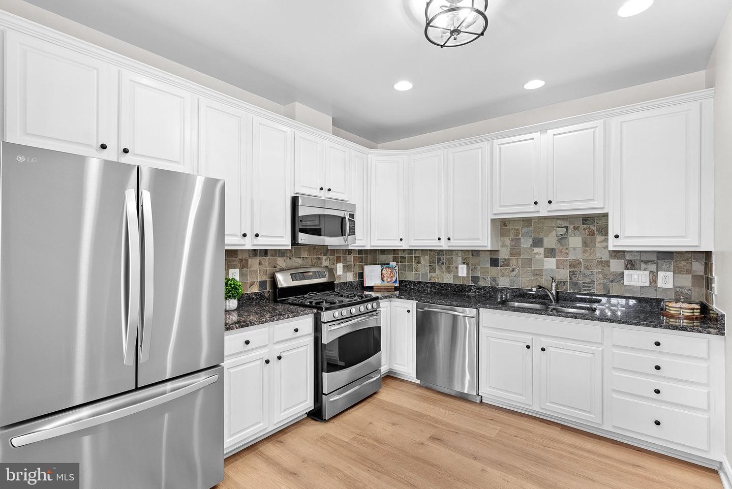 20802 ADAMS MILL PL, ASHBURN, Virginia 20147, 3 Bedrooms Bedrooms, ,3 BathroomsBathrooms,Residential,For sale,20802 ADAMS MILL PL,VALO2094962 MLS # VALO2094962