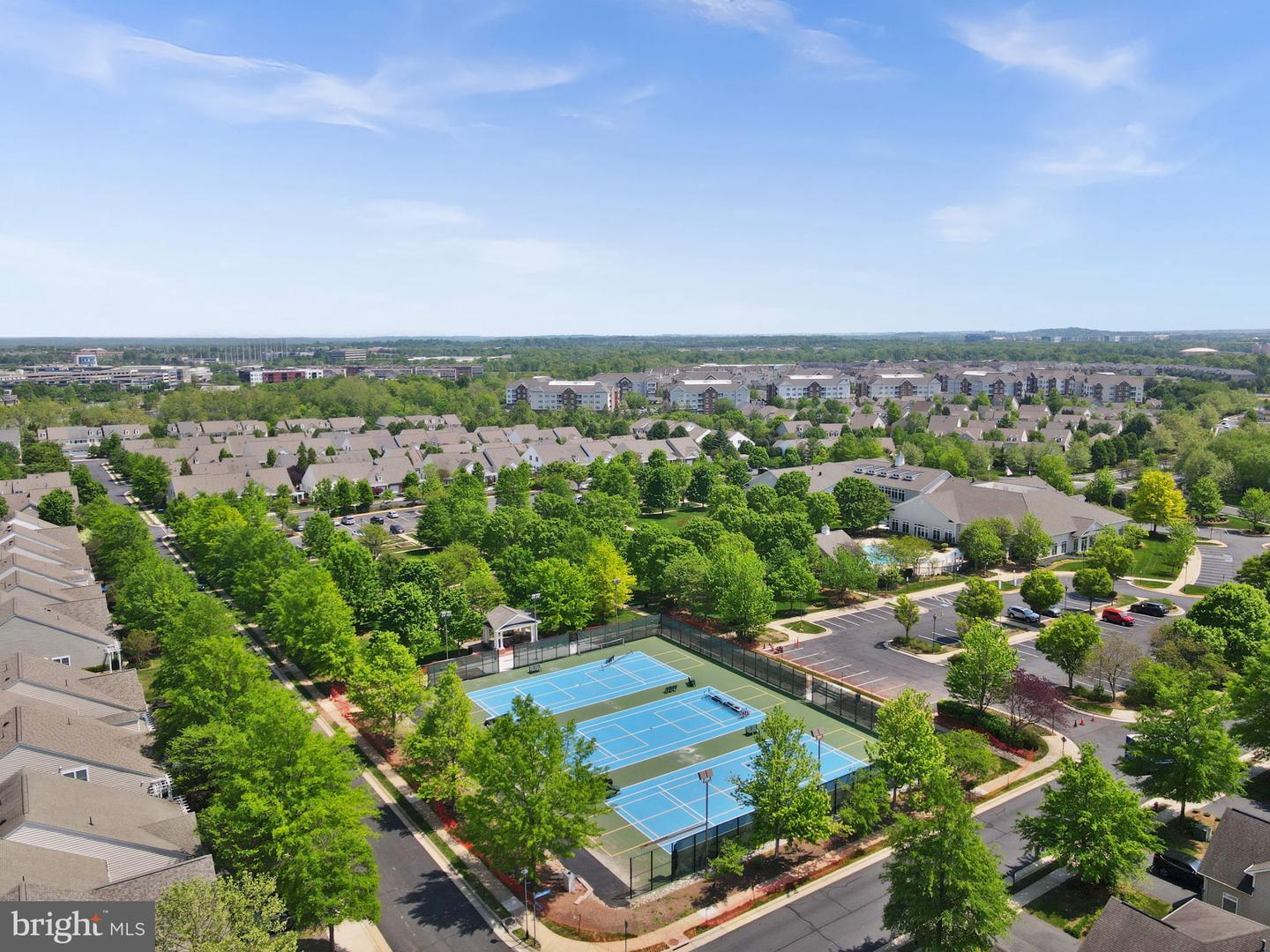 20802 ADAMS MILL PL, ASHBURN, Virginia 20147, 3 Bedrooms Bedrooms, ,3 BathroomsBathrooms,Residential,For sale,20802 ADAMS MILL PL,VALO2094962 MLS # VALO2094962