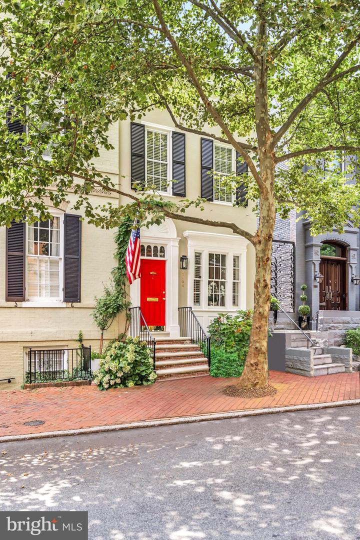3104 N ST NW, WASHINGTON, District Of Columbia 20007, 3 Bedrooms Bedrooms, ,3 BathroomsBathrooms,Residential,For sale,3104 N ST NW,DCDC2197888 MLS # DCDC2197888