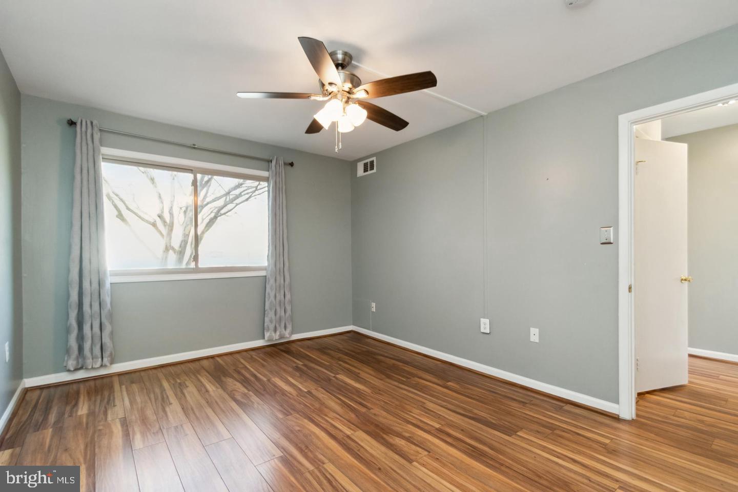 12701 DARA DR #104, WOODBRIDGE, Virginia 22192, 1 Bedroom Bedrooms, ,1 BathroomBathrooms,Residential,For sale,12701 DARA DR #104,VAPW2093372 MLS # VAPW2093372