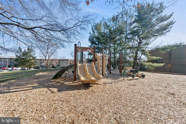 12701 DARA DR #104, WOODBRIDGE, Virginia 22192, 1 Bedroom Bedrooms, ,1 BathroomBathrooms,Residential,For sale,12701 DARA DR #104,VAPW2093372 MLS # VAPW2093372